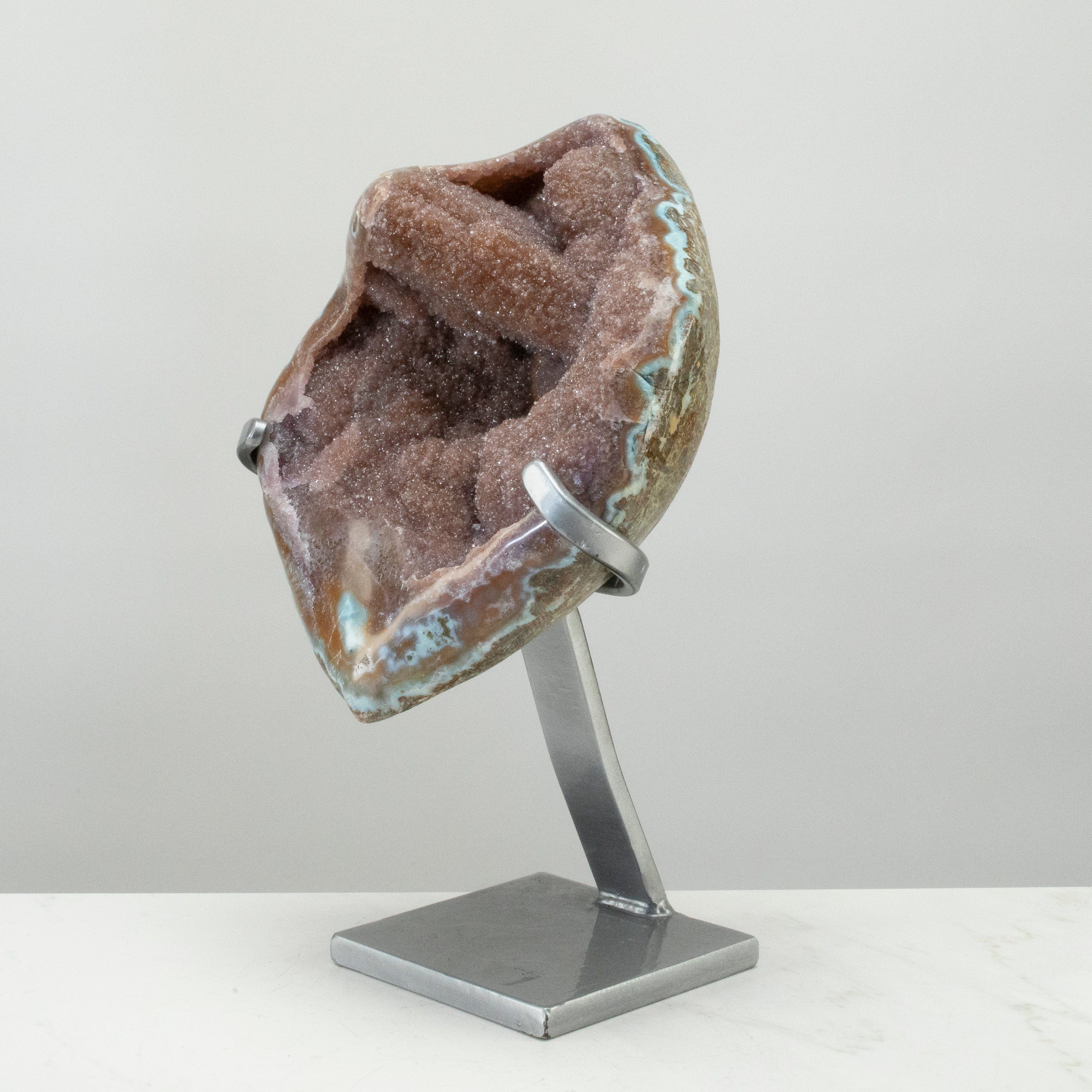 Kalifano Amethyst Uruguayan Amethyst Geode on Custom Stand  - 15" / 15 lbs (Good Quality) UAG2800-C
