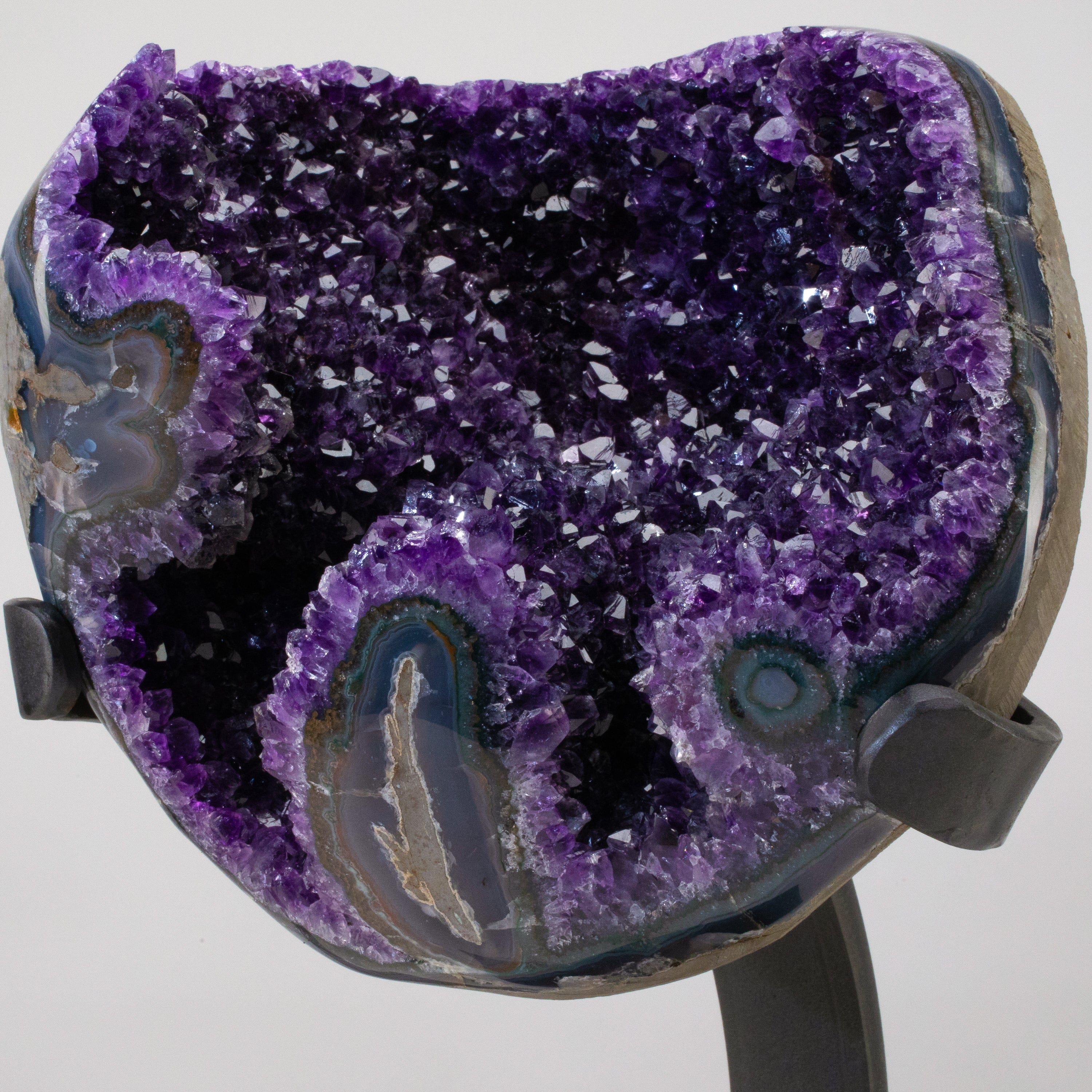 Kalifano Amethyst Uruguayan Amethyst Geode on Custom Stand - 16" / 21 lbs UAG10000.003