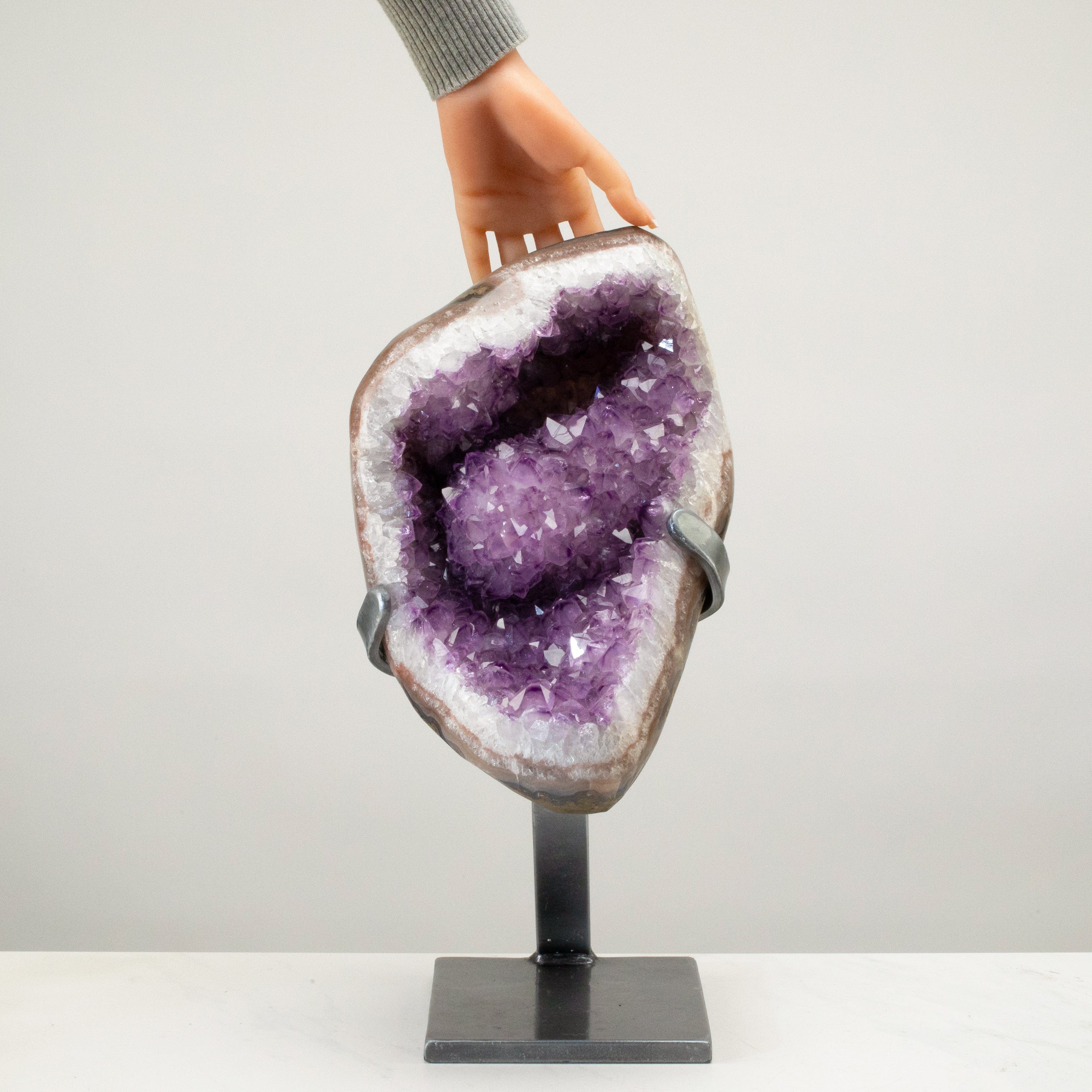 Kalifano Amethyst Uruguayan Amethyst Geode on Custom Stand - 17.5" / 24 lbs UAG6400.008