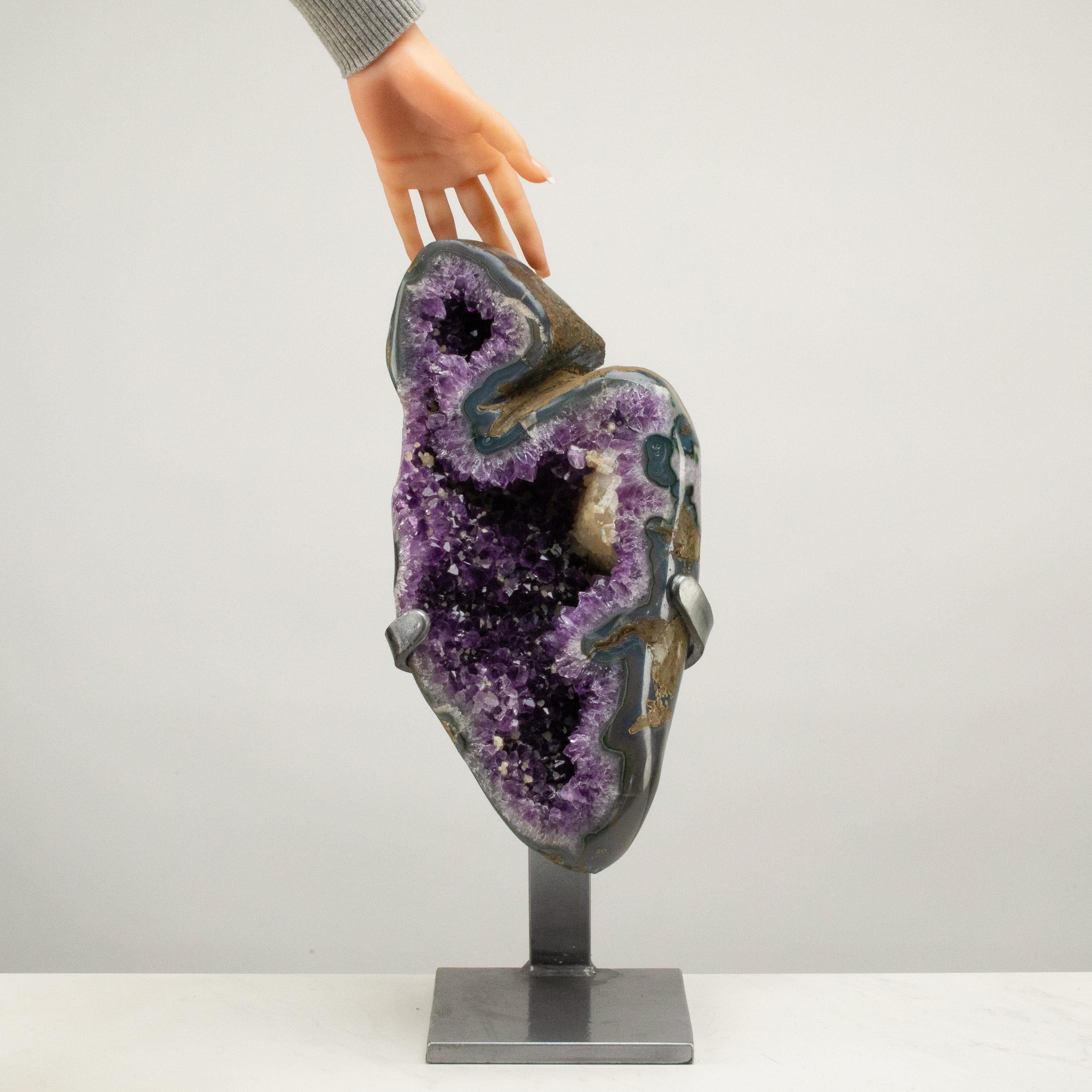 Kalifano Amethyst Uruguayan Amethyst Geode on Custom Stand - 18" / 22 lbs UAG10000.004