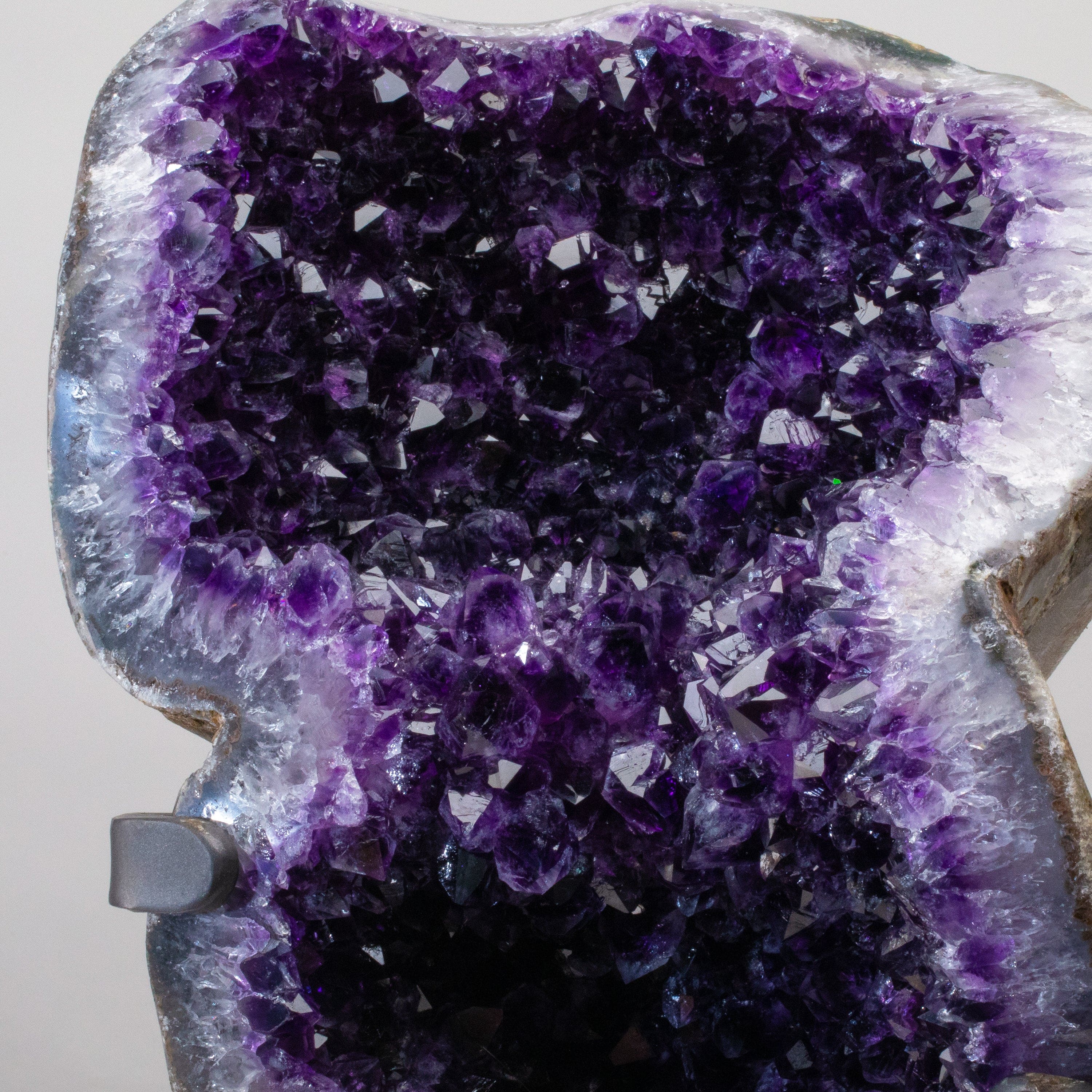 Kalifano Amethyst Uruguayan Amethyst Geode on Custom Stand - 19" / 31 lbs UAG14000.003