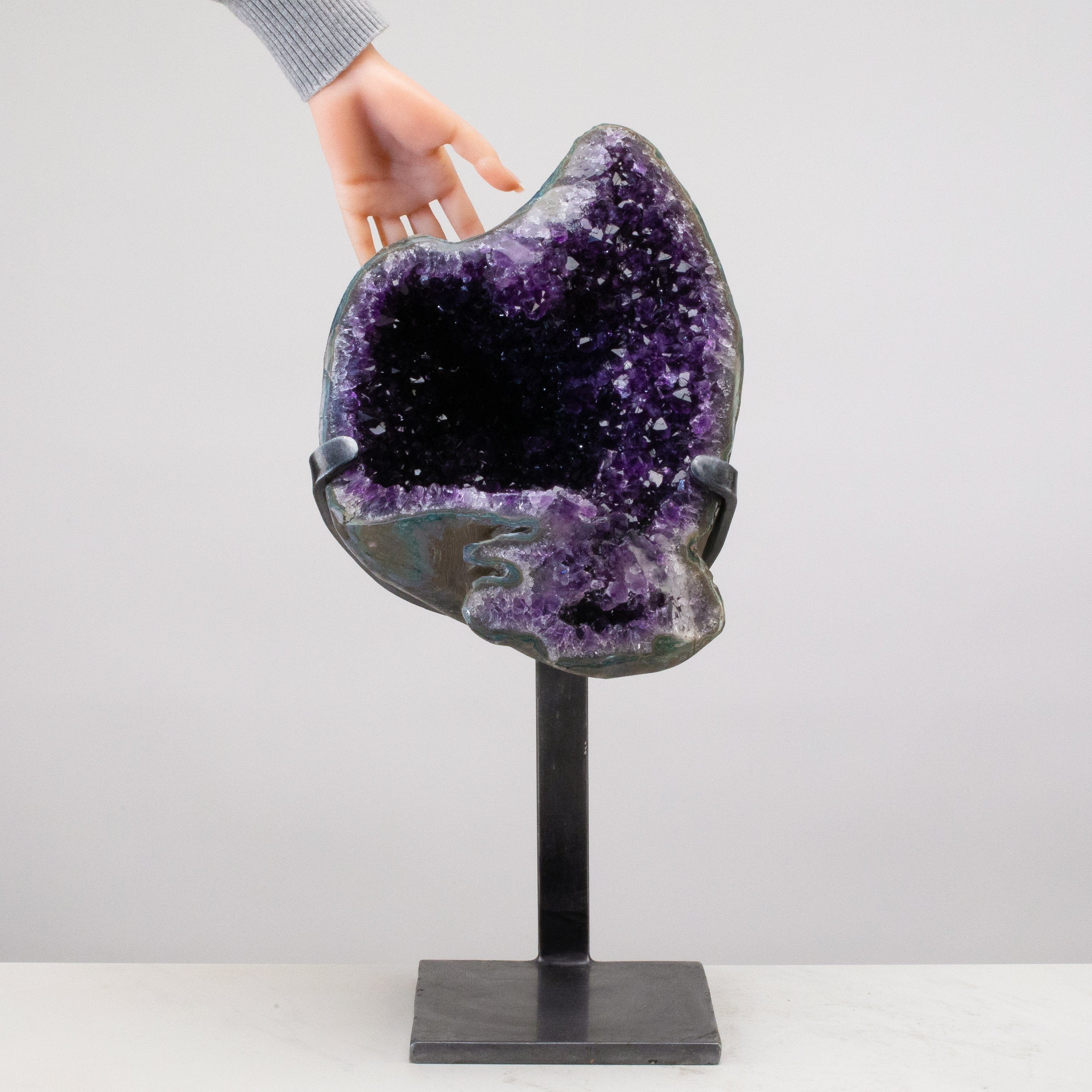 Kalifano Amethyst Uruguayan Amethyst Geode on Custom Stand - 21" / 38 lbs UAG17600.002