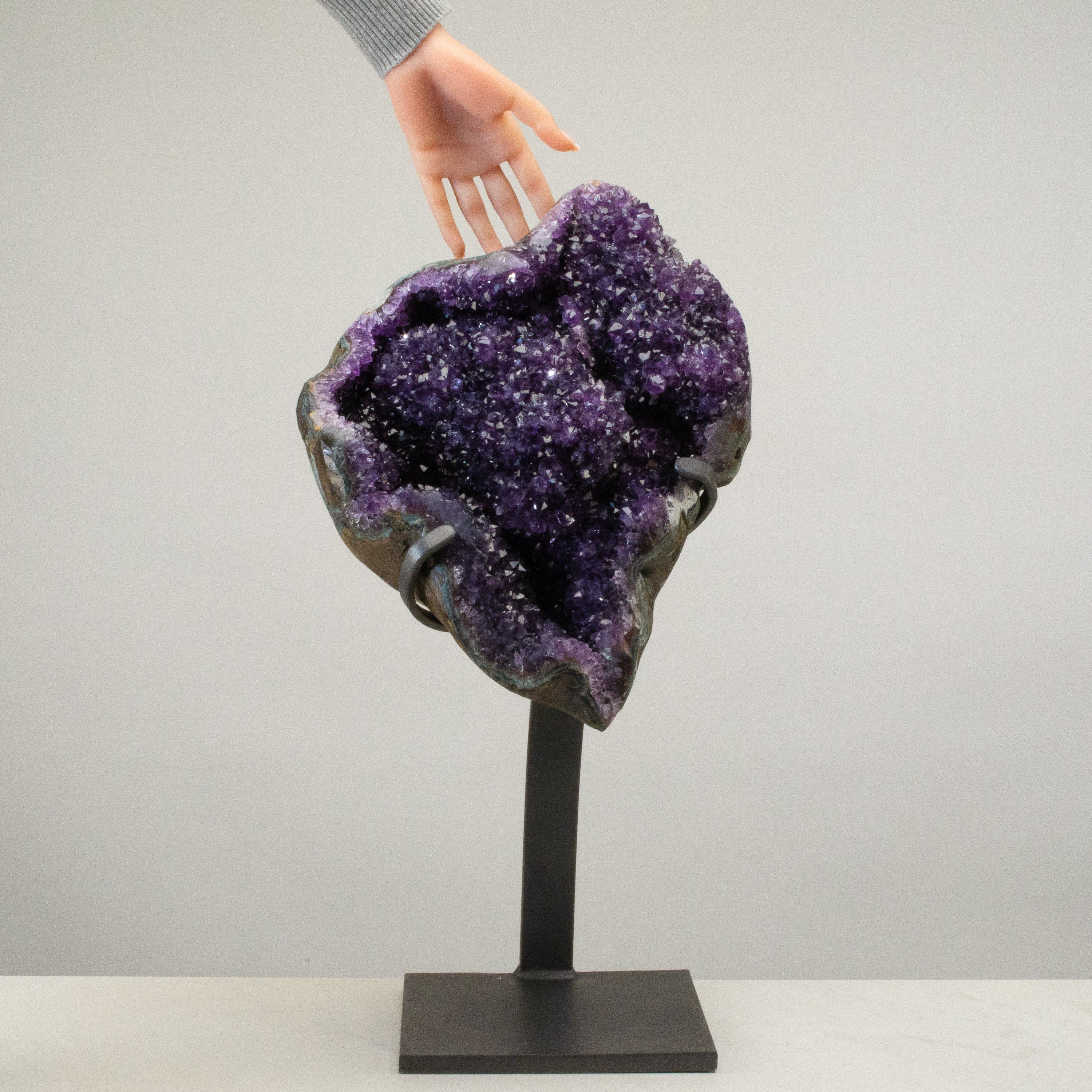 Kalifano Amethyst Uruguayan Amethyst Geode on Custom Stand - 22" / 37 lbs UAG17600.004