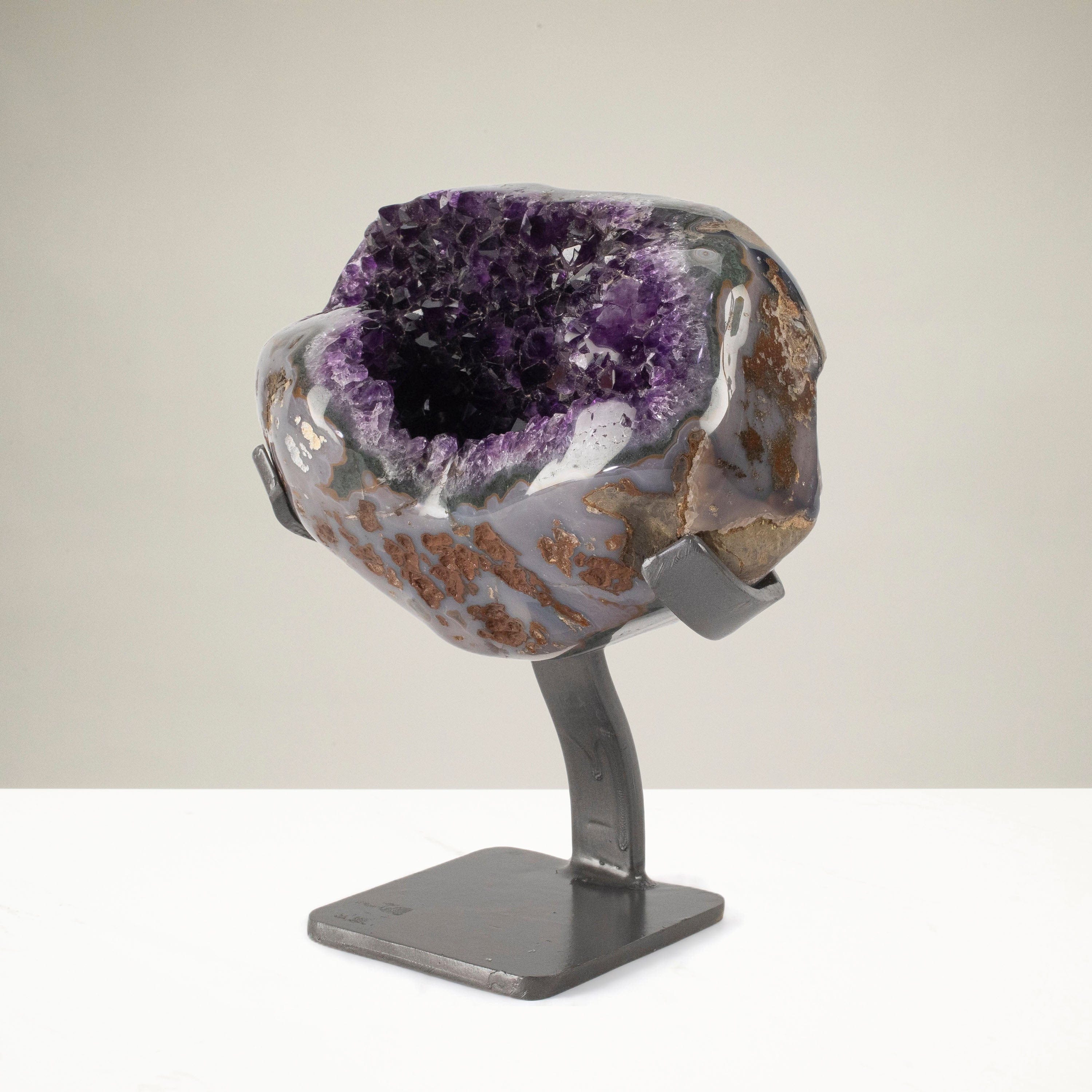 Kalifano Amethyst Uruguayan Amethyst Geode on Custom Stand - 6.4 lbs / 8.5 in. UAG2900.017