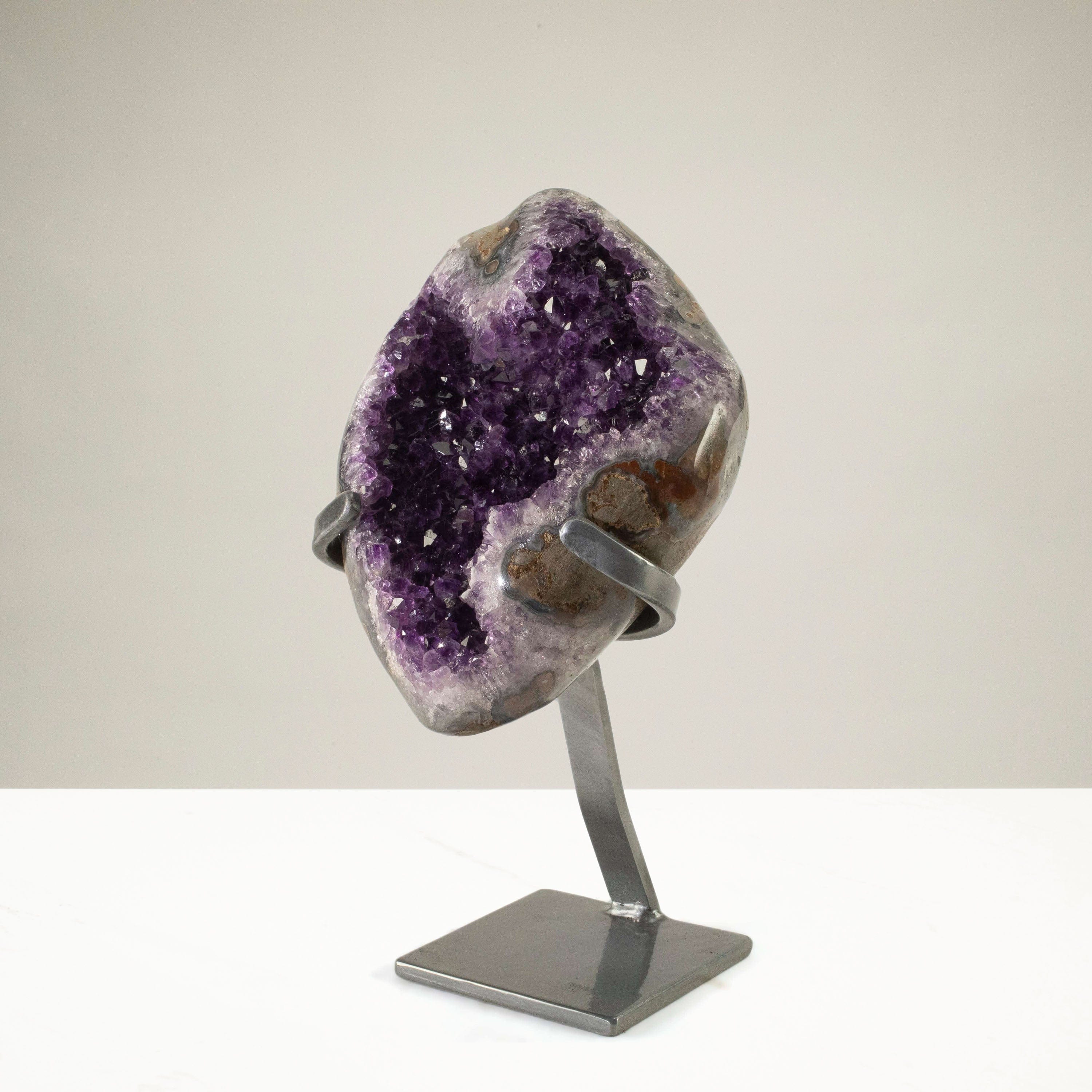 Kalifano Amethyst Uruguayan Amethyst Geode on Custom Stand - 8.8 lbs / 11.5 in. UAG4000.003