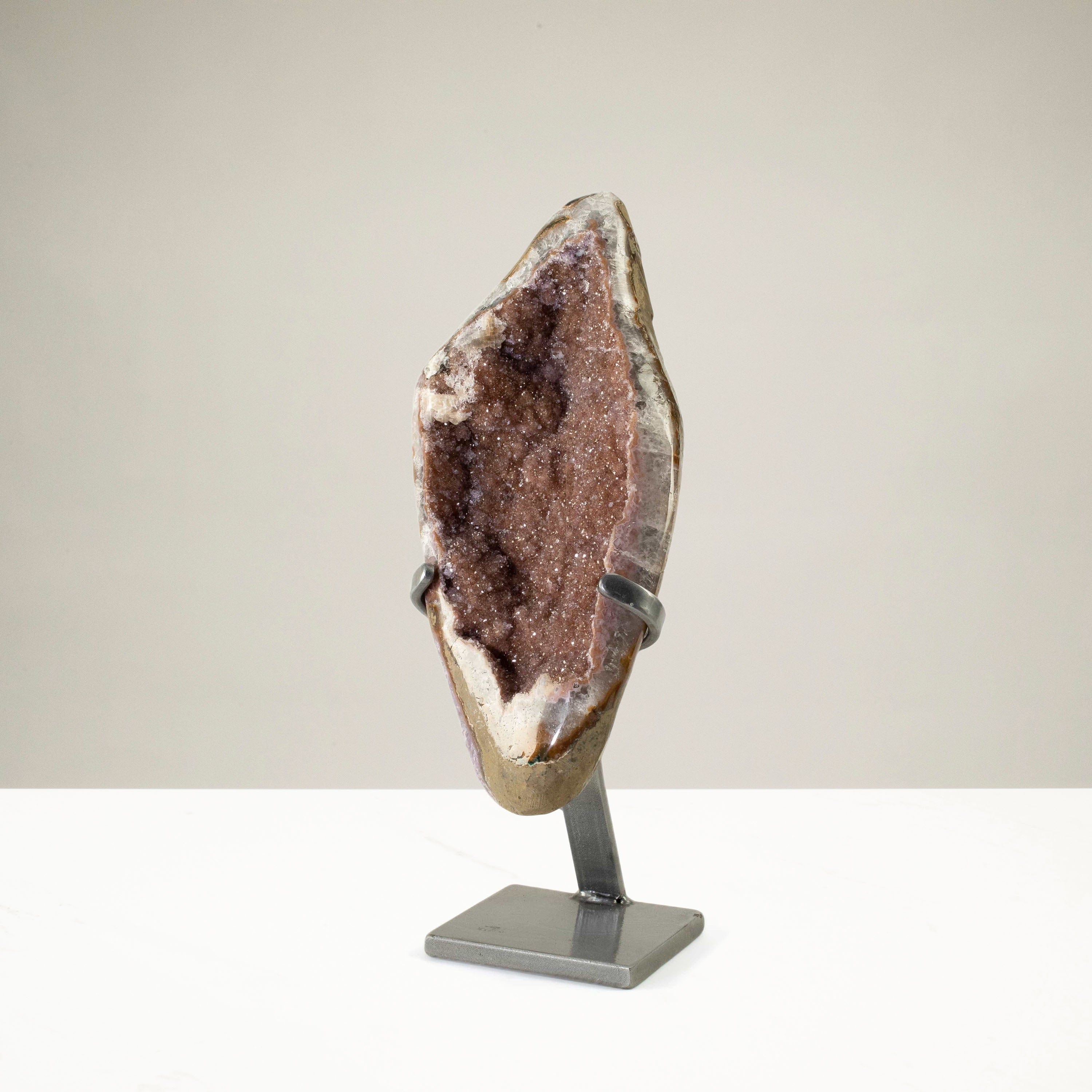 Kalifano Amethyst Uruguayan Amethyst Geode on Custom Stand - 9.5 lbs / 15.5 in. UAG2200.016