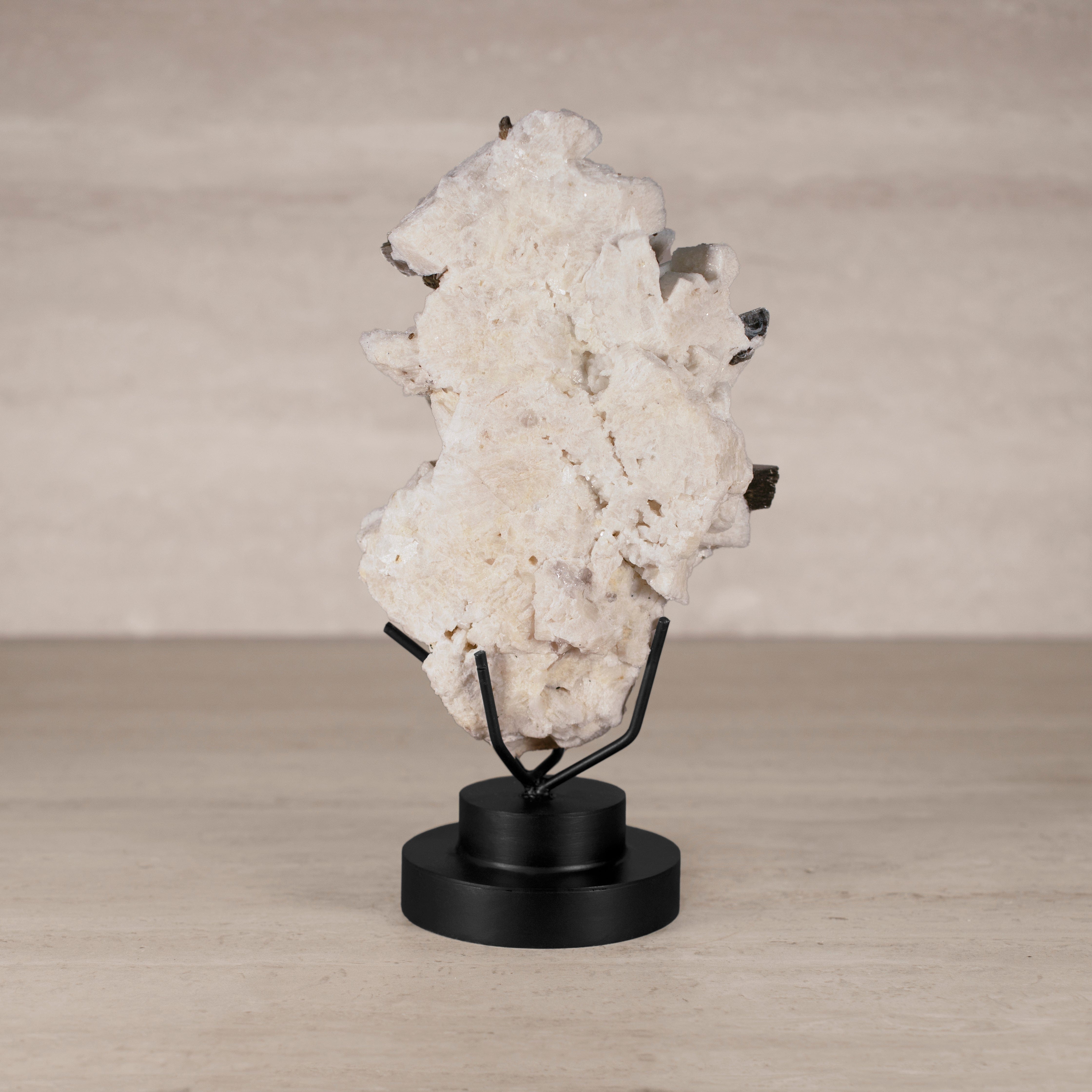 KALIFANO Apophyllite & Mica Natural Brazilian Apophyllite & Mica on Custom Stand - 11" / 5 lbs APE13500.002