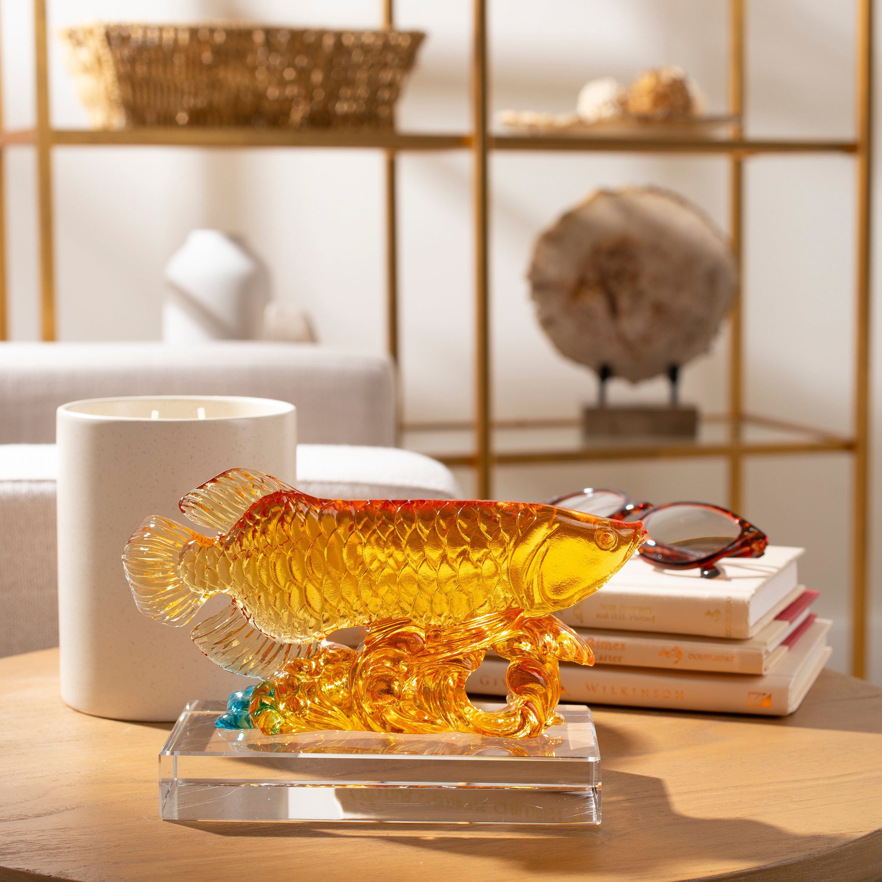 Kalifano Crystal Carving Beautiful Fish Stream of Life Crystal Carving - A Symbol of Abundance and Prosperity CR262-FIS