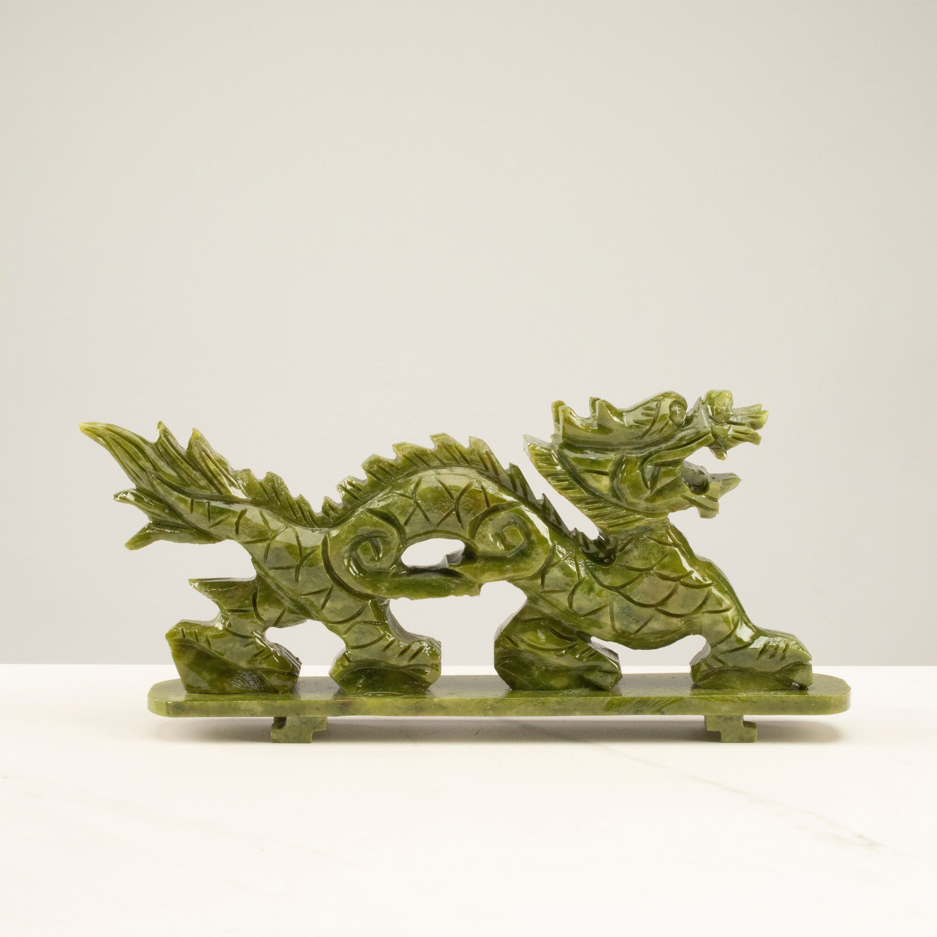 Kalifano Crystal Carving Magnificent Dragon Jade Carving - A Symbol of Power and Nobility CV150-D-JADE
