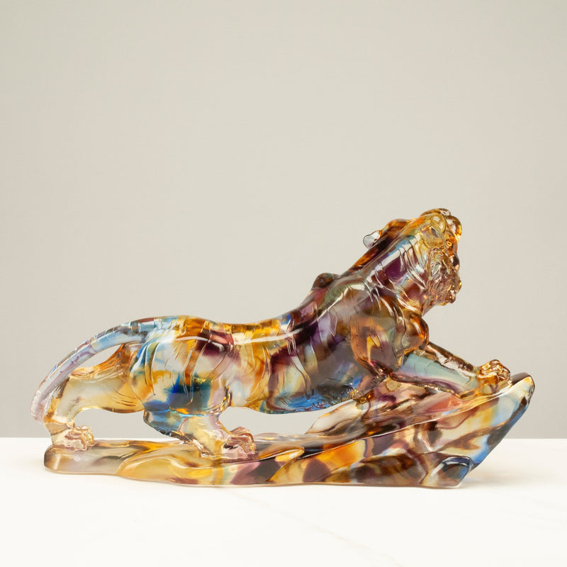 Kalifano Crystal Carving Roaring Tiger on Rock Crystal Carving - A Symbol of Courage and Strength CR1100-TIG