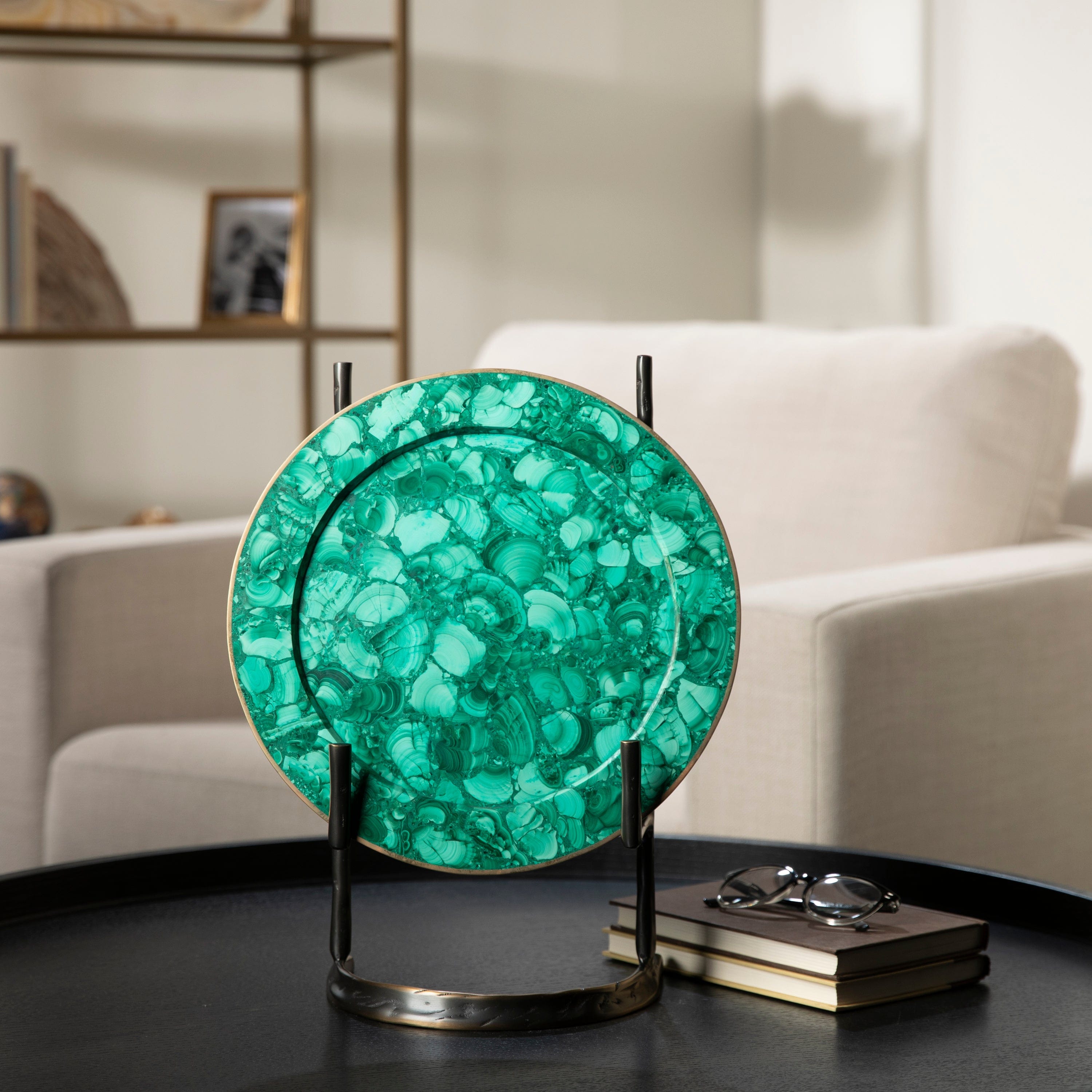 KALIFANO Crystal Home Decor Brass Display Stand HG1185A-CP