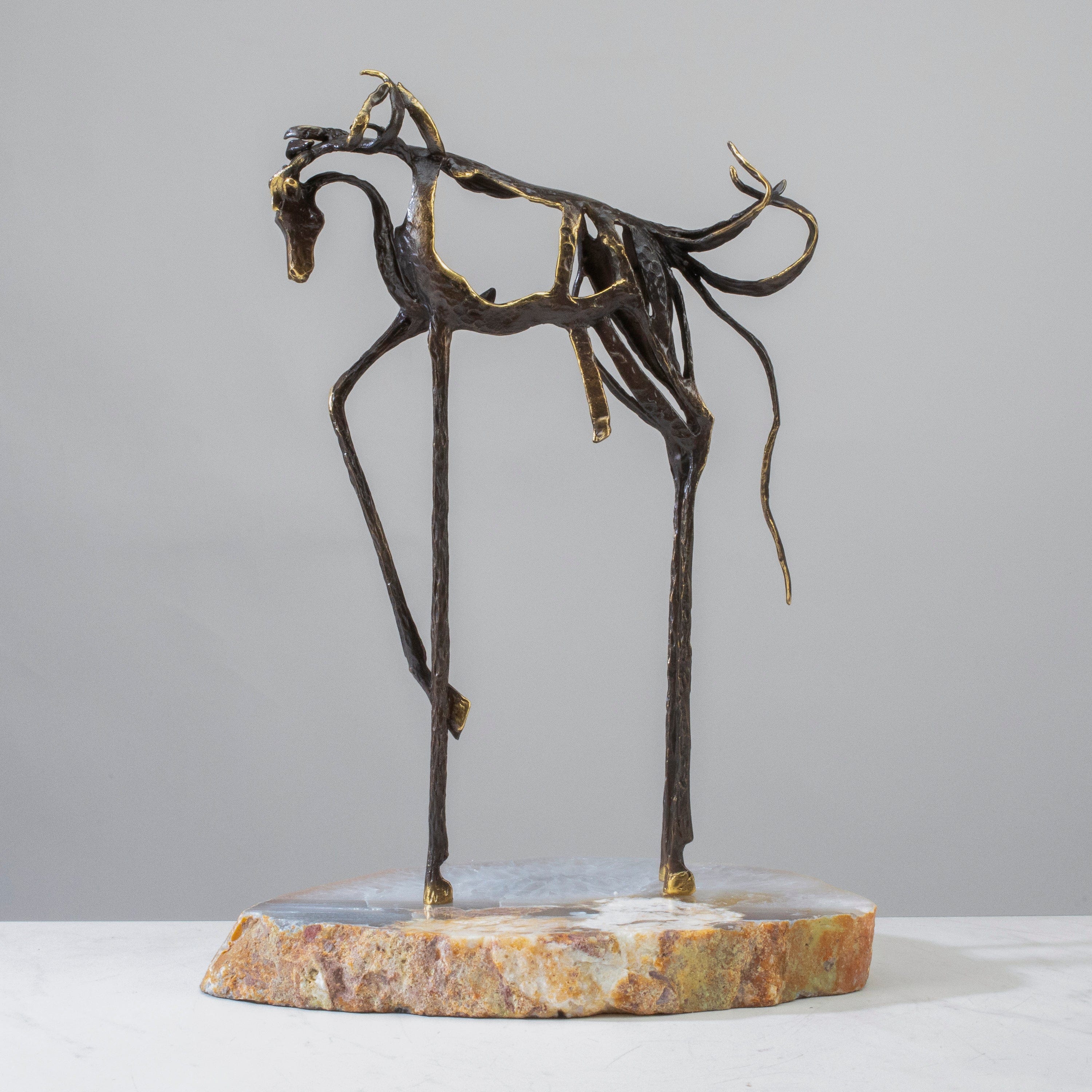 KALIFANO Crystal Home Decor Brass Horse on Agate Slice HG1483-AG