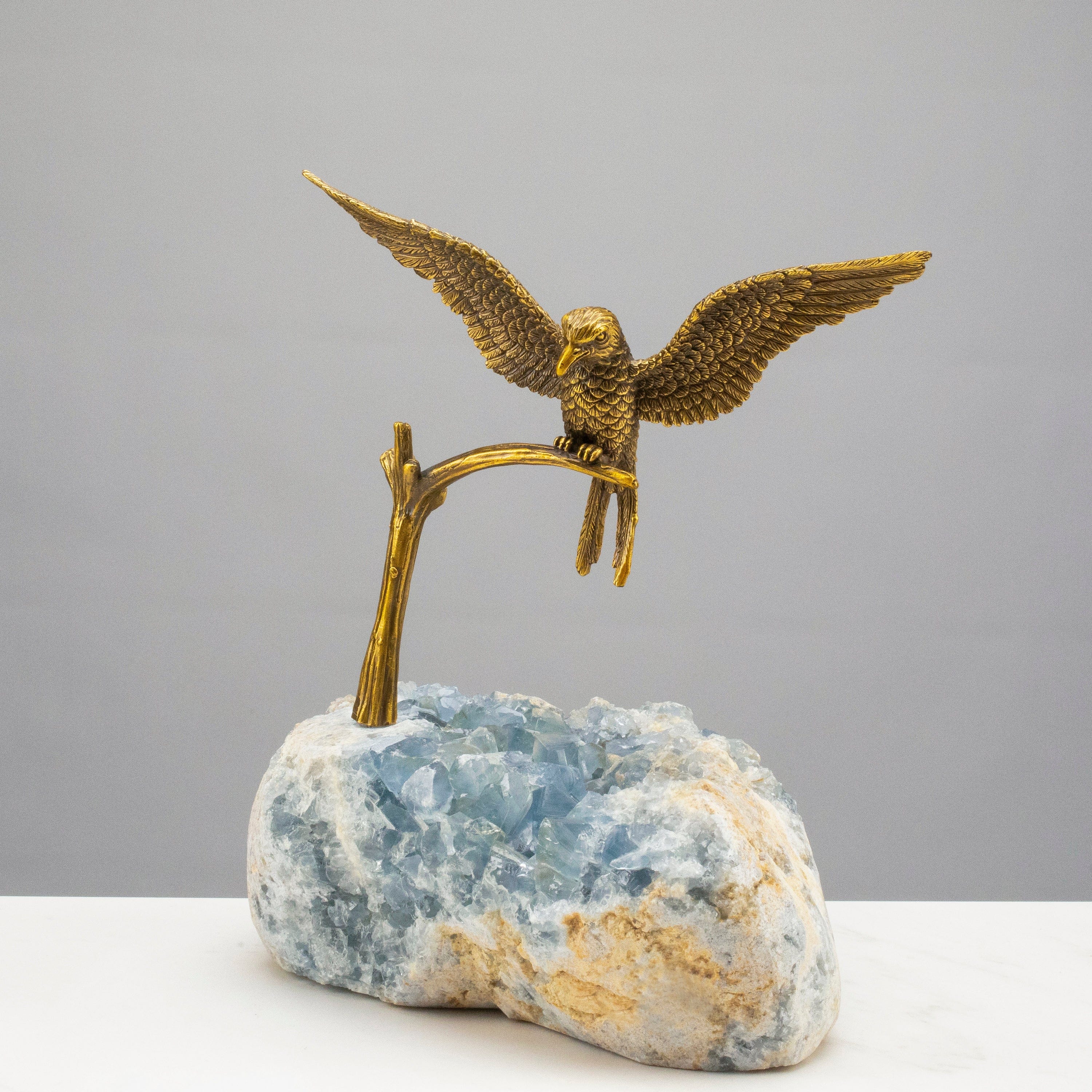 KALIFANO Crystal Home Decor Brass Hummingbird on Blue Celestite Cluster Base HG1478A-CG