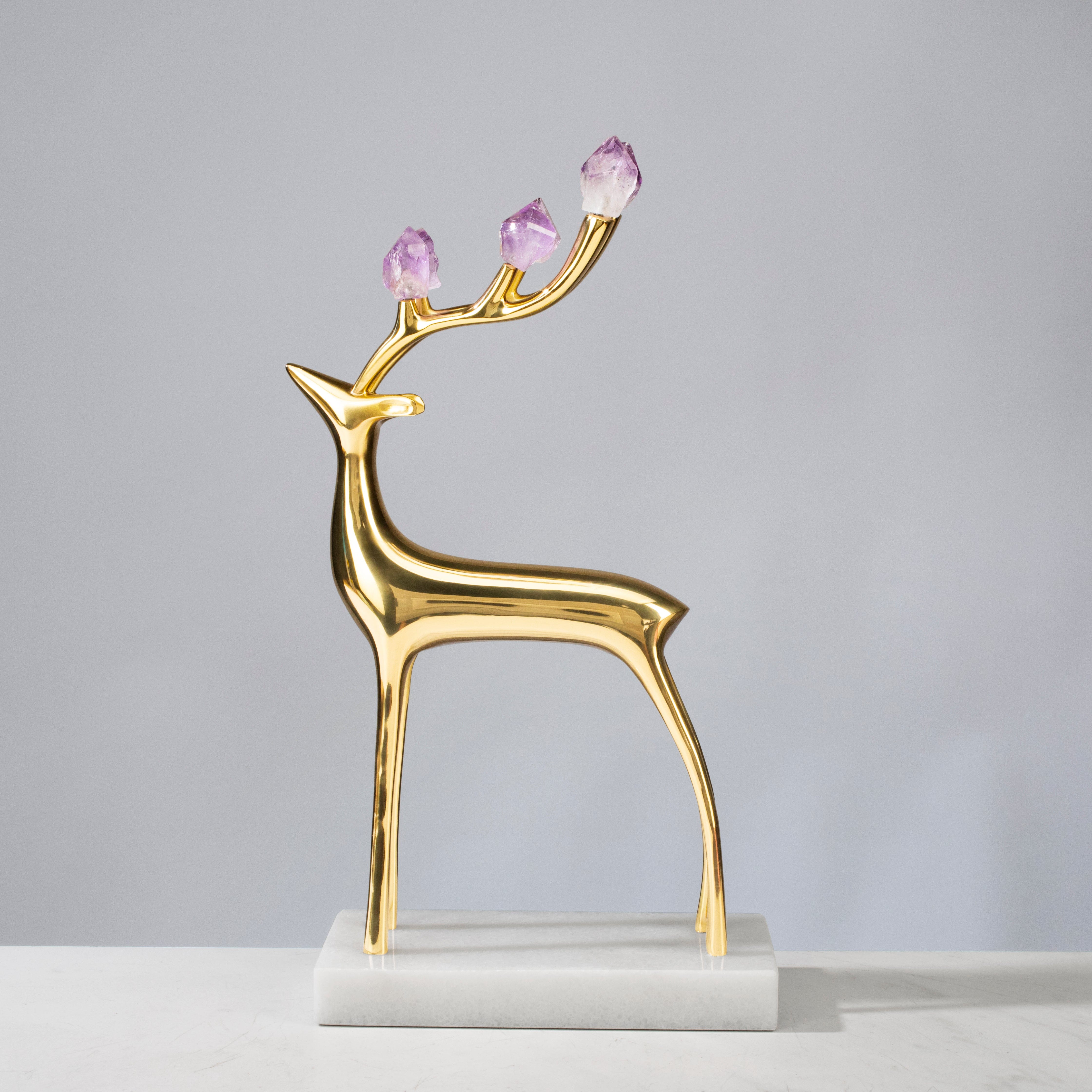 KALIFANO Crystal Home Decor Brass Reindeer with Amethyst Antlers on Marble Base HG1740B-AM