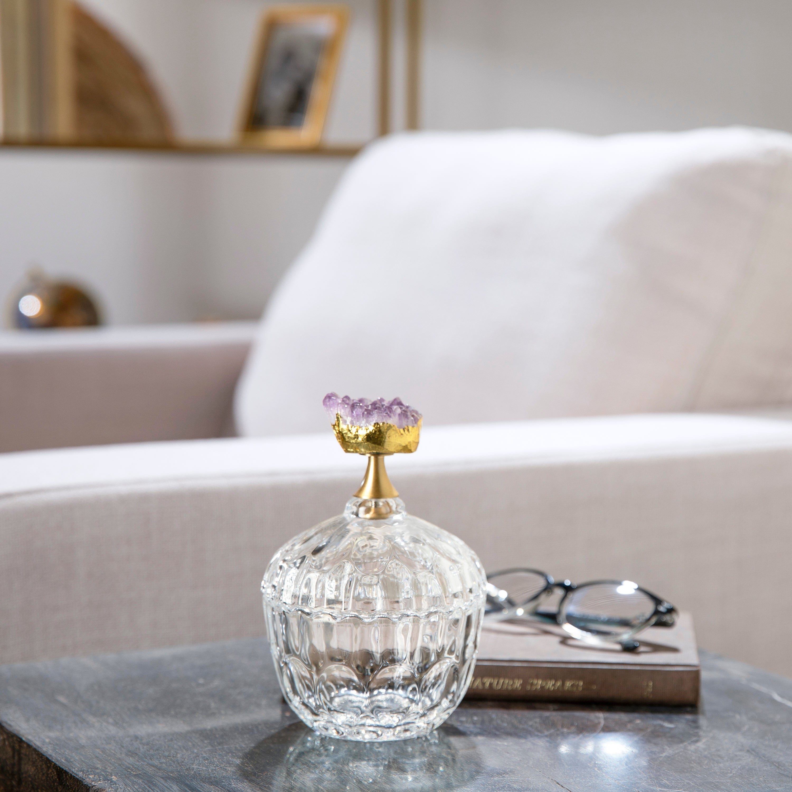 KALIFANO Crystal Home Decor Glass Jar with Amethyst Cluster HG1722B-AM
