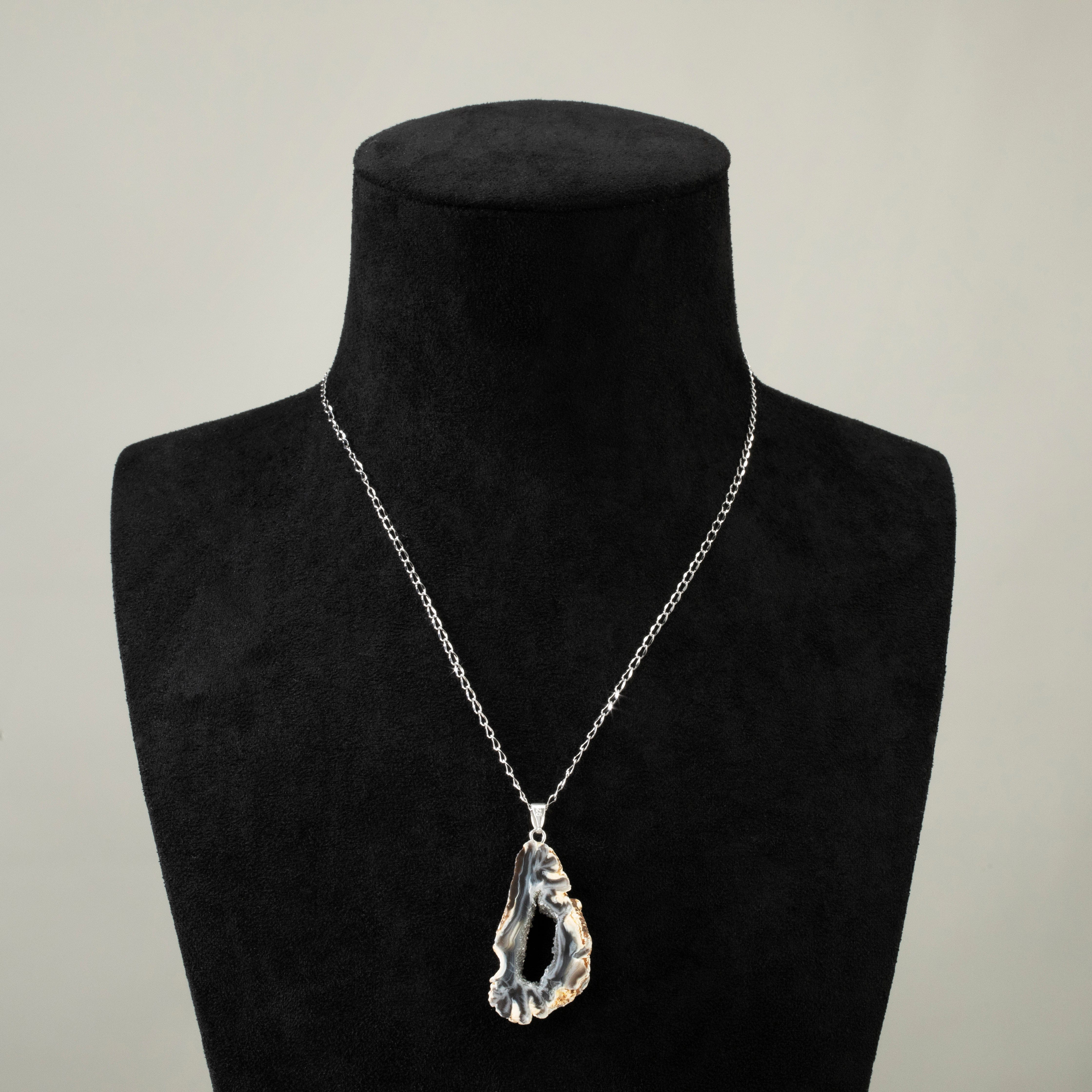 KALIFANO Crystal Jewelry Sterling Silver Agate Pendant CJN-SILV-AG