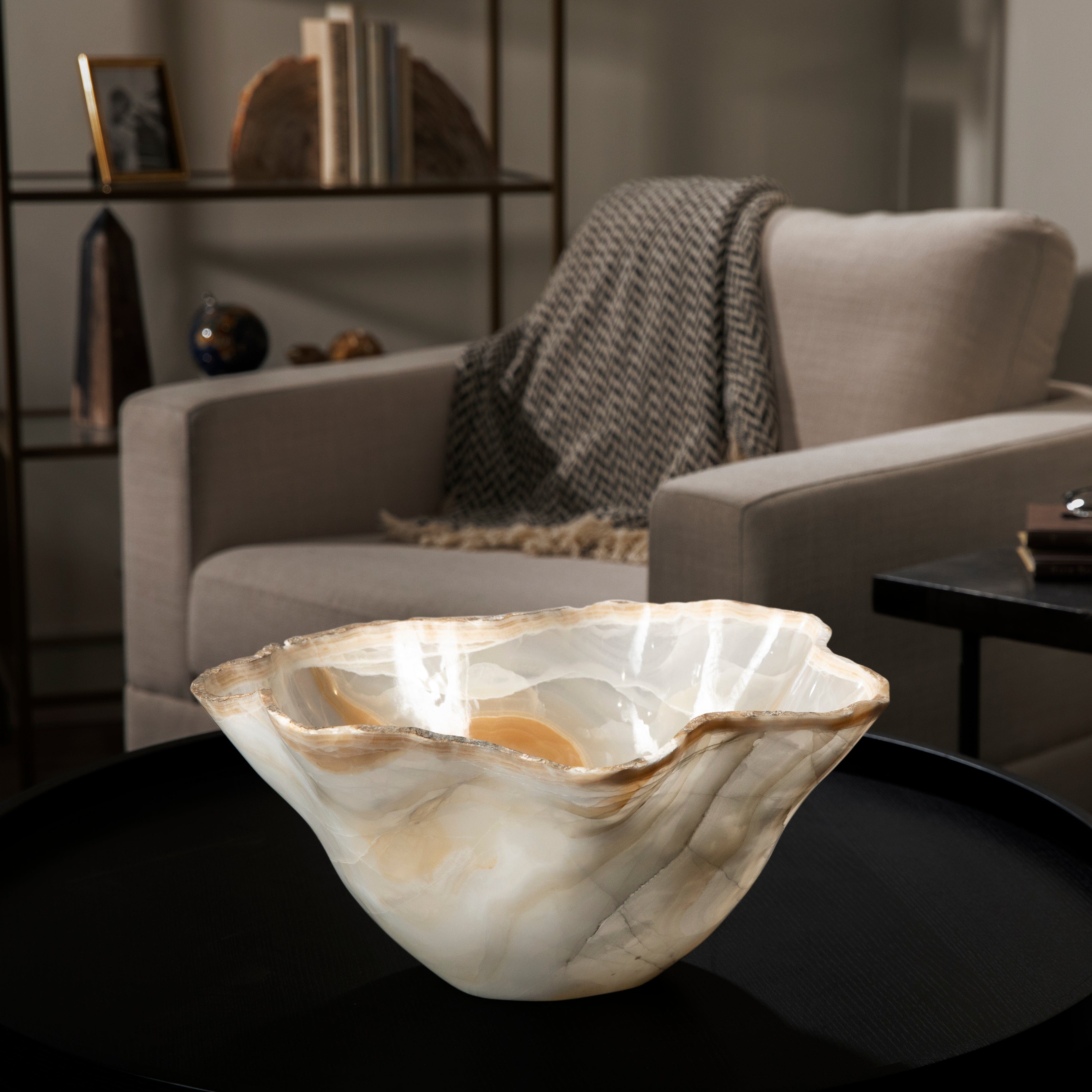 Amber Onyx Bowl - 19 in