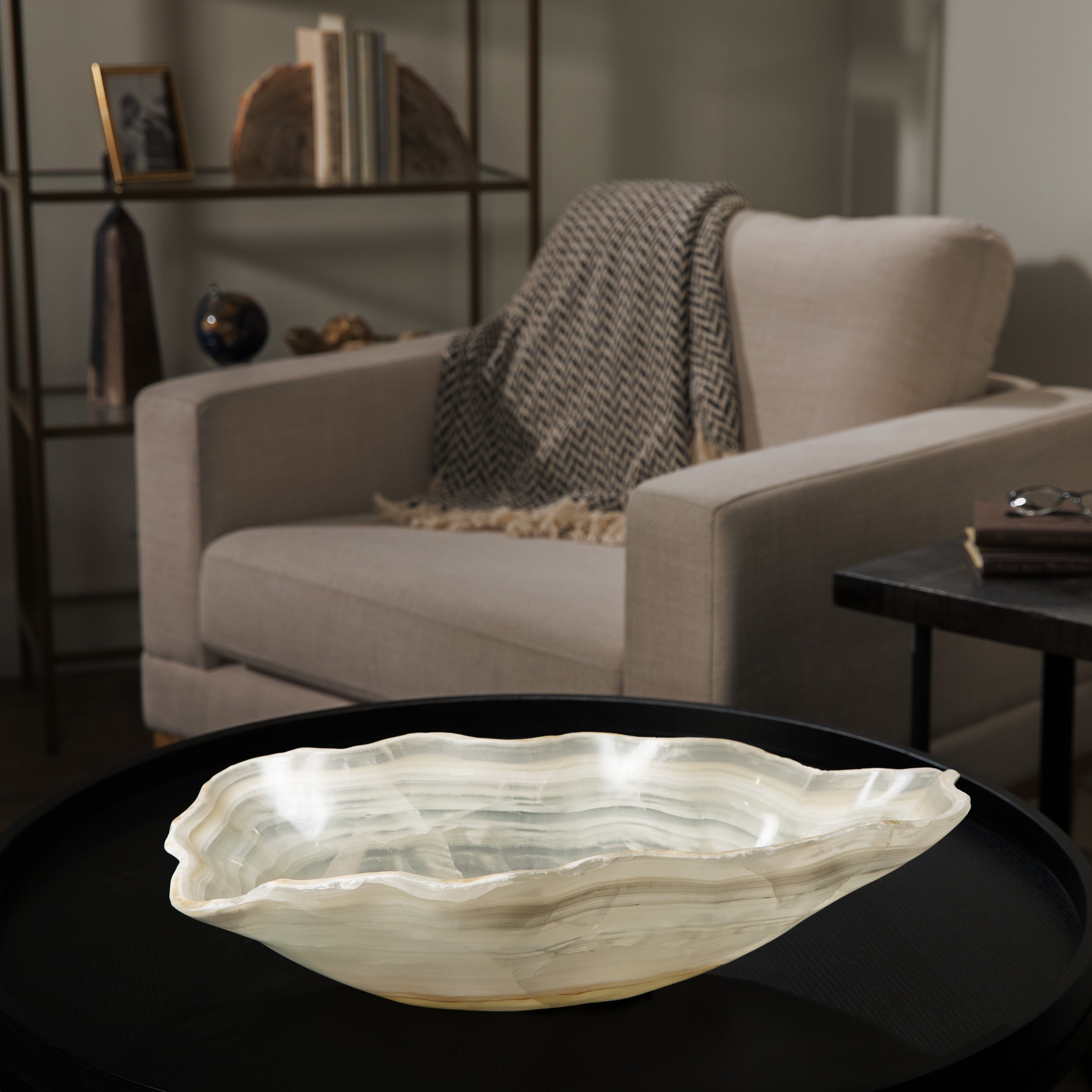 Kalifano Gemstone Bowl Amber Onyx Bowl - 23 in BOX10400.001