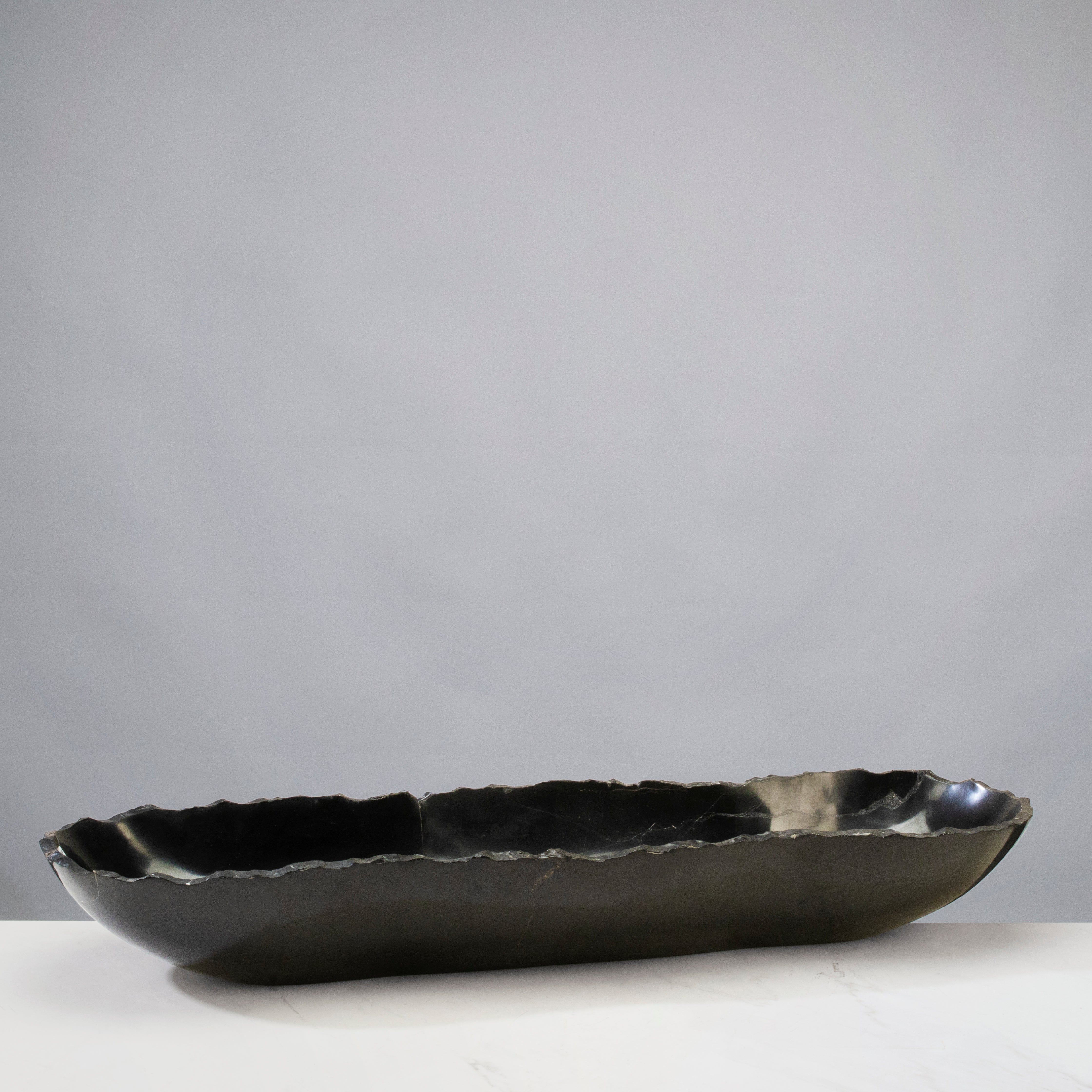 Kalifano Gemstone Bowl Black Onyx Canoe Bowl - 31 in BOX7800.006