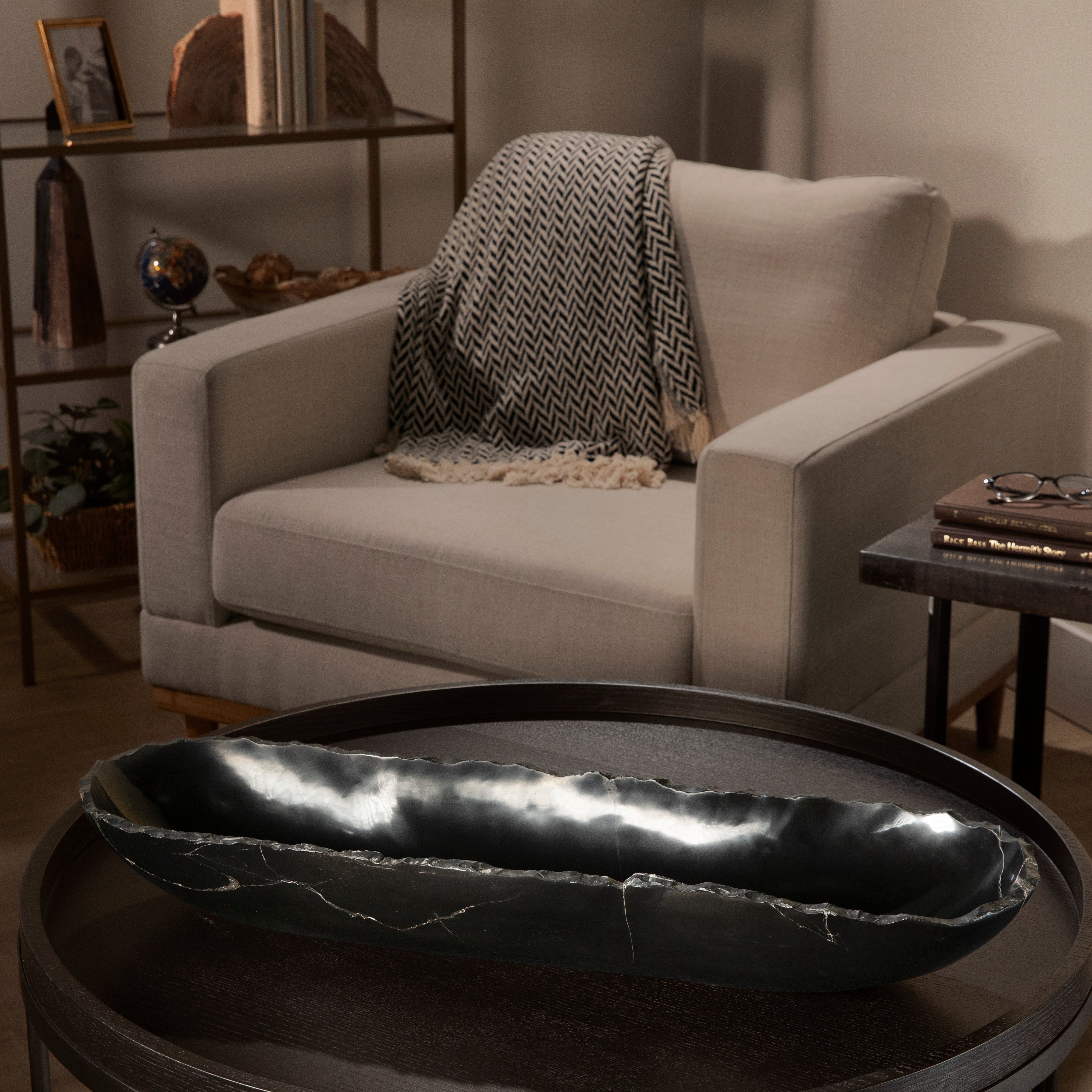 Kalifano Gemstone Bowl Black Onyx Canoe Bowl - 31 in BOX7800.006