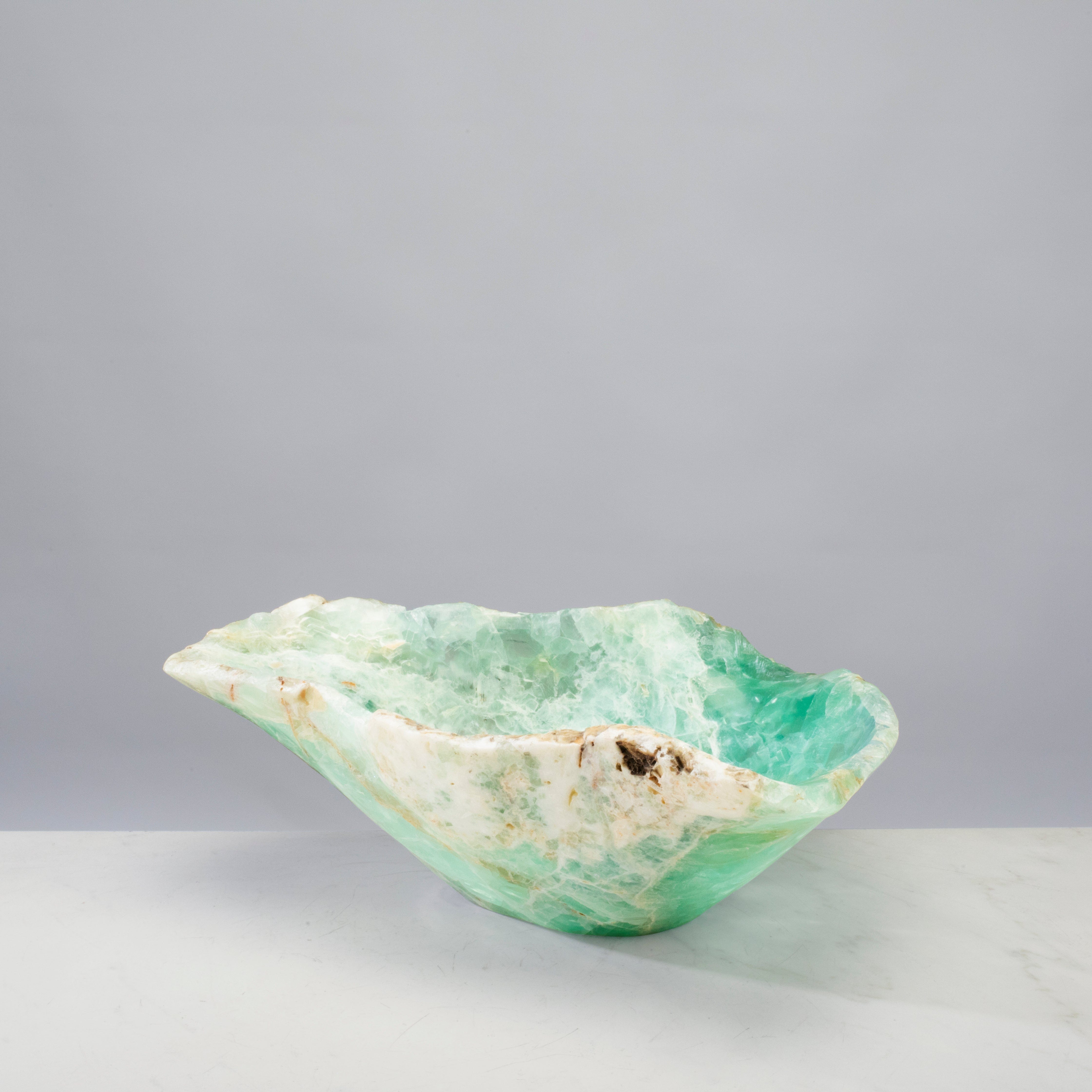 KALIFANO Gemstone Bowls Natural Green Fluorite Bowl 15" BFL8400.002