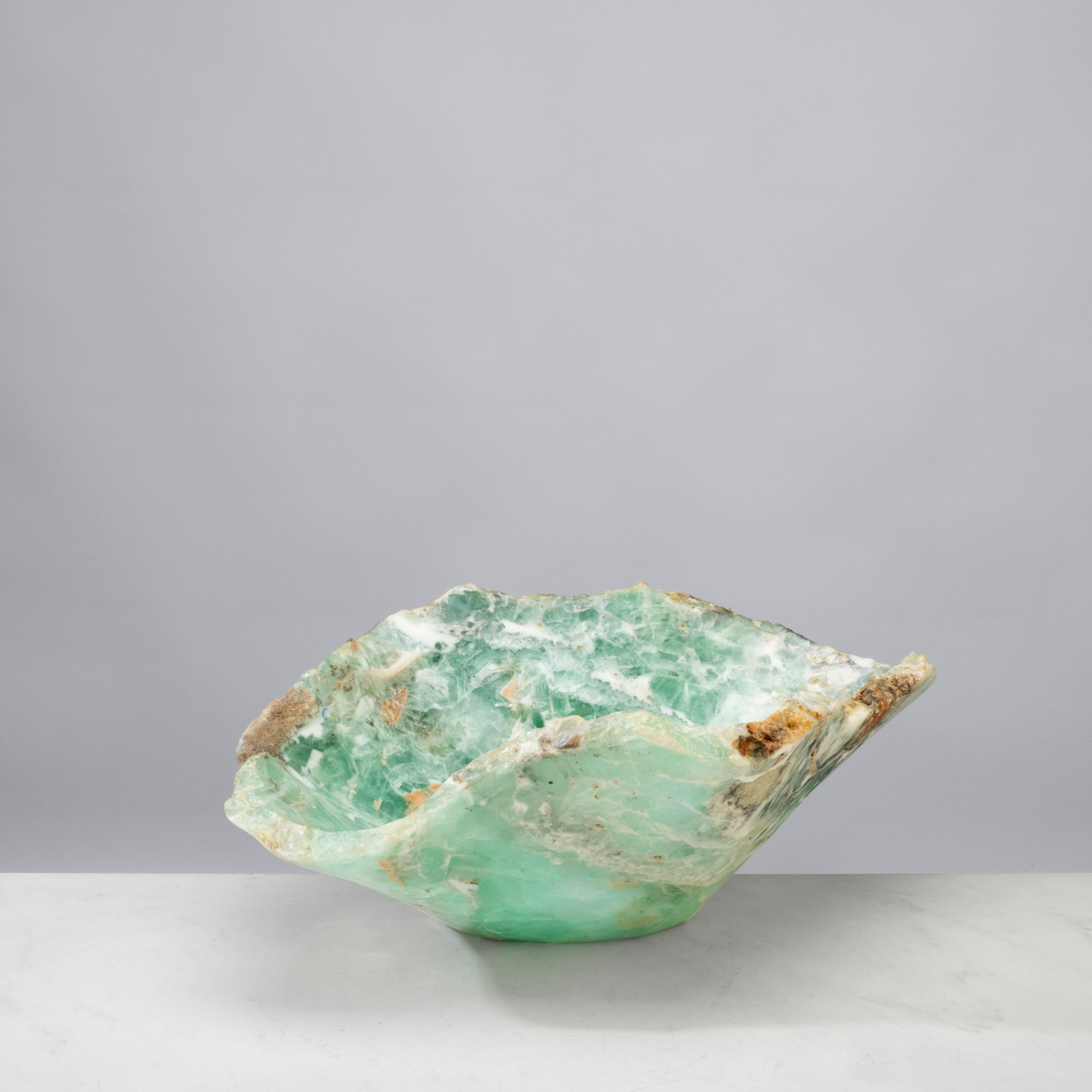 KALIFANO Gemstone Bowls Natural Green Fluorite Bowl 15" BFL9200.001