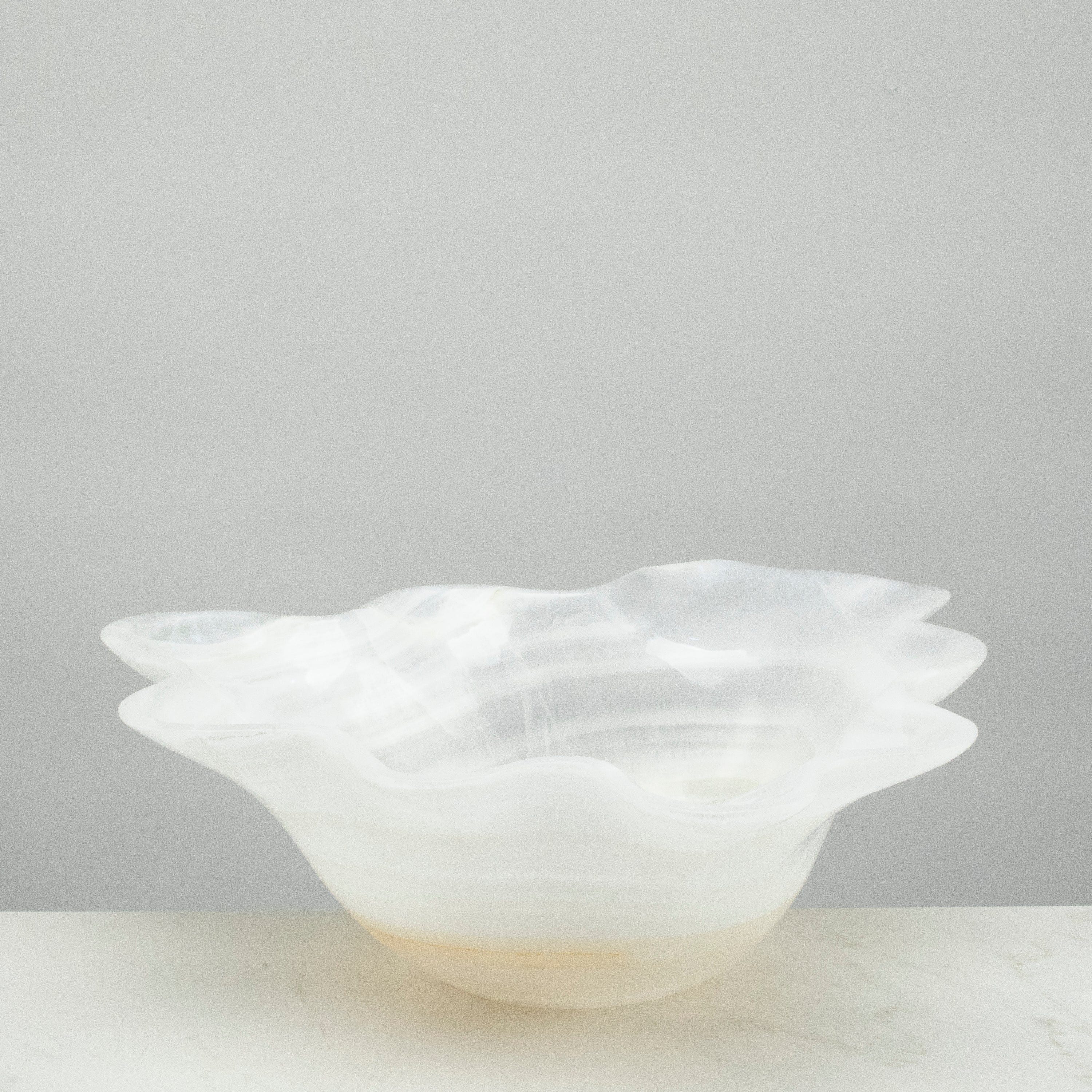 KALIFANO Gemstone Bowls Natural White Onyx Bowl 16.5" BOX8200.001