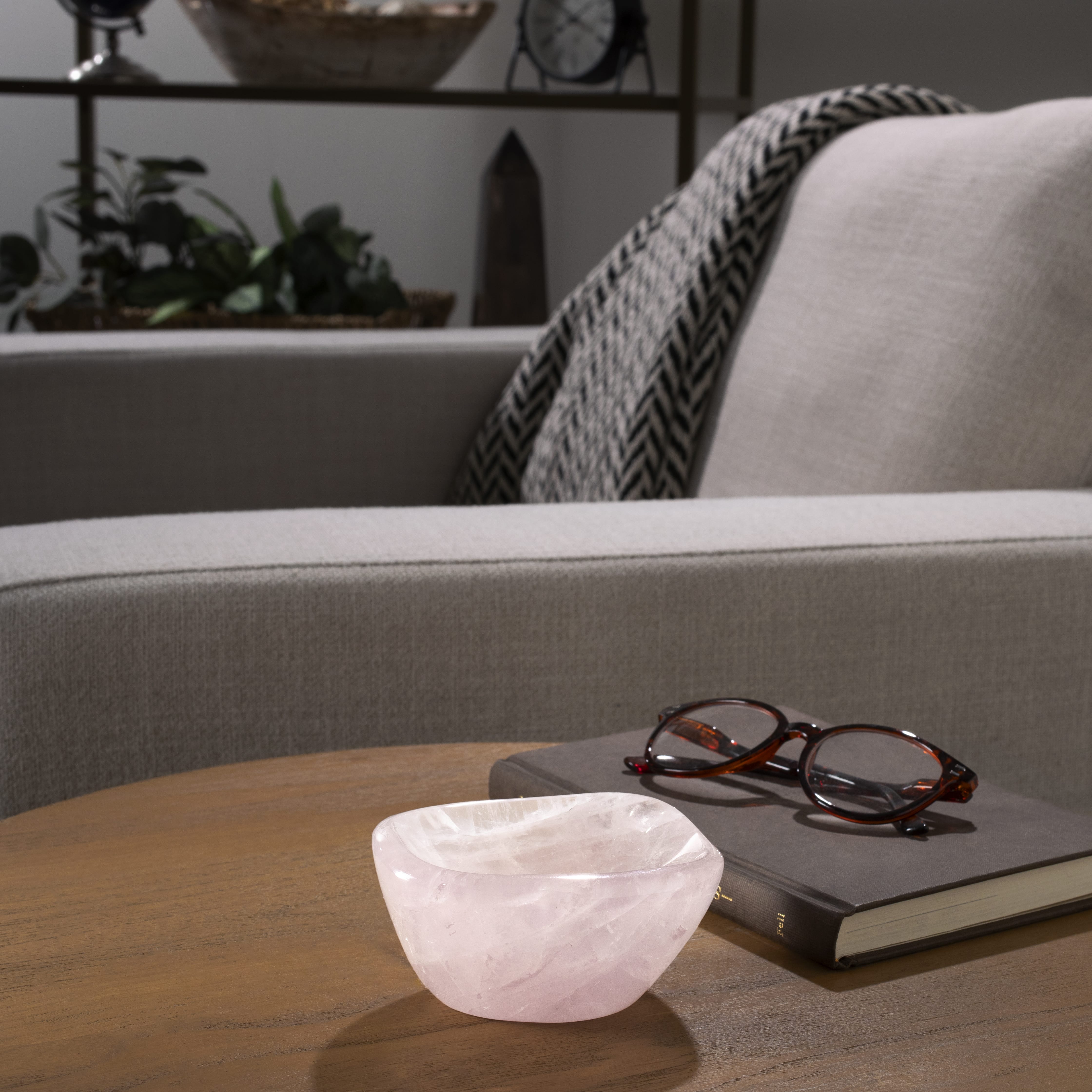 Kalifano Gemstone Bowls Rose Quartz Bowl from Madagascar - 4.25" BOWL1000-RQ.004