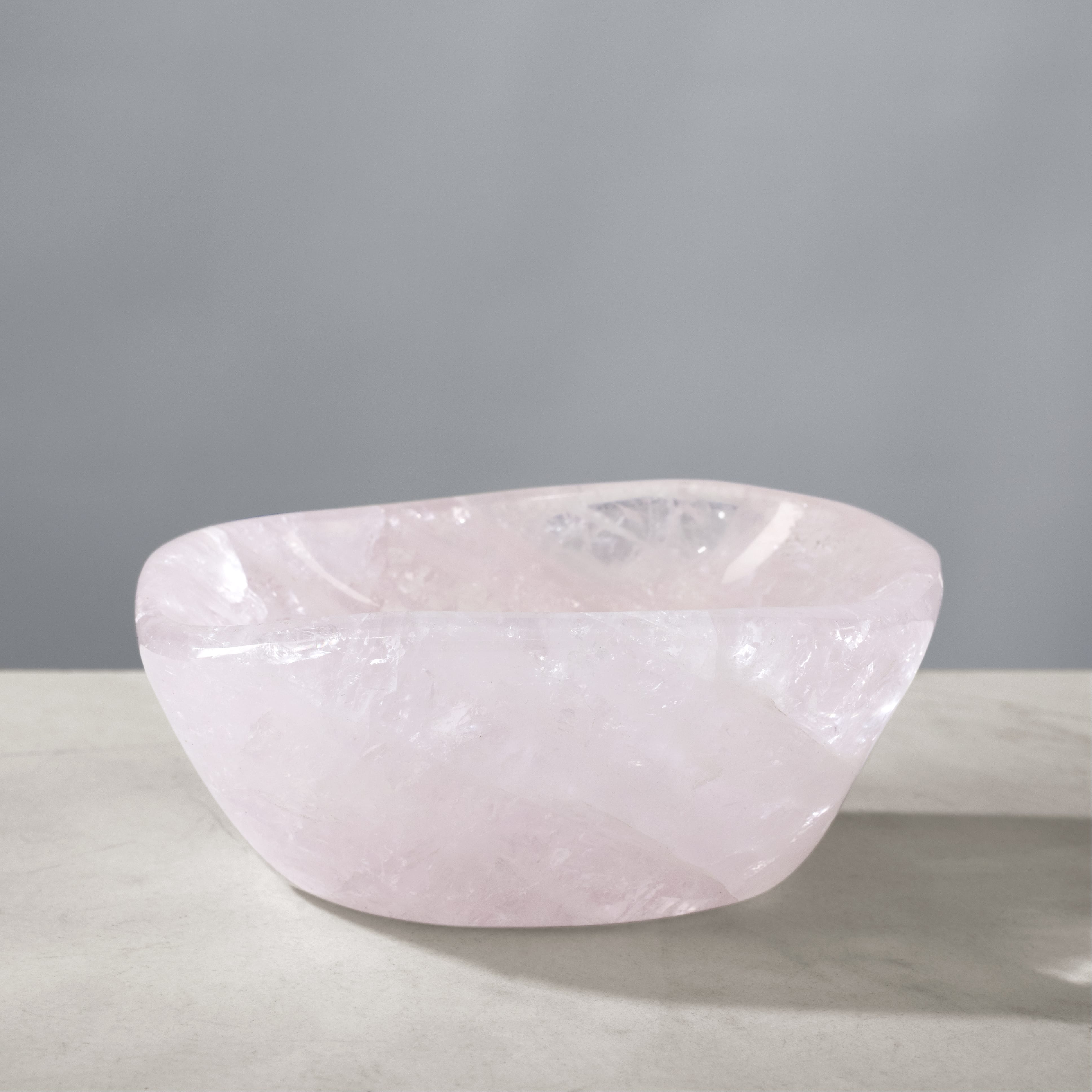 Kalifano Gemstone Bowls Rose Quartz Bowl from Madagascar - 4.5" BOWL800-RQ.002