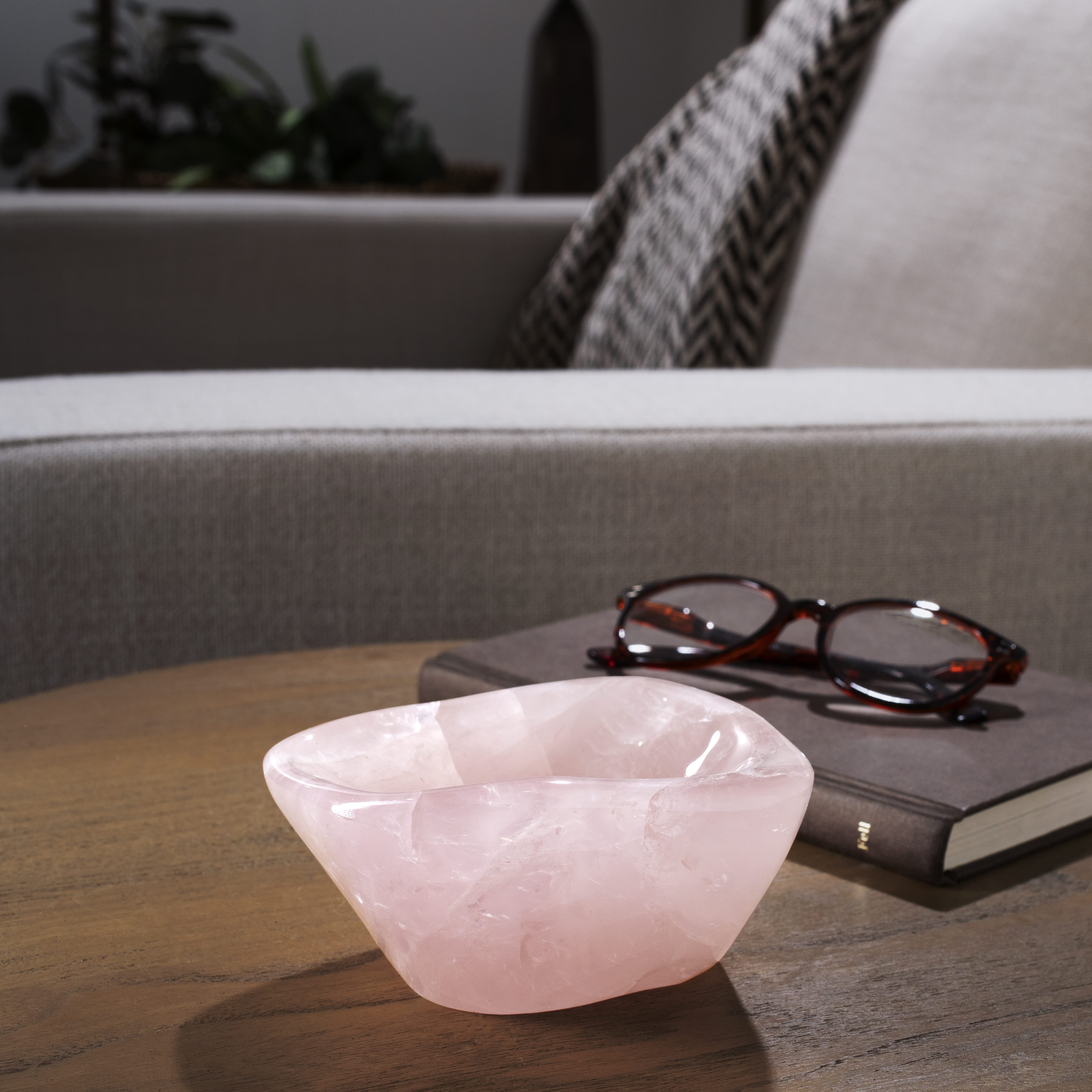 Kalifano Gemstone Bowls Rose Quartz Bowl from Madagascar - 4.75" BOWL940-RQ.001
