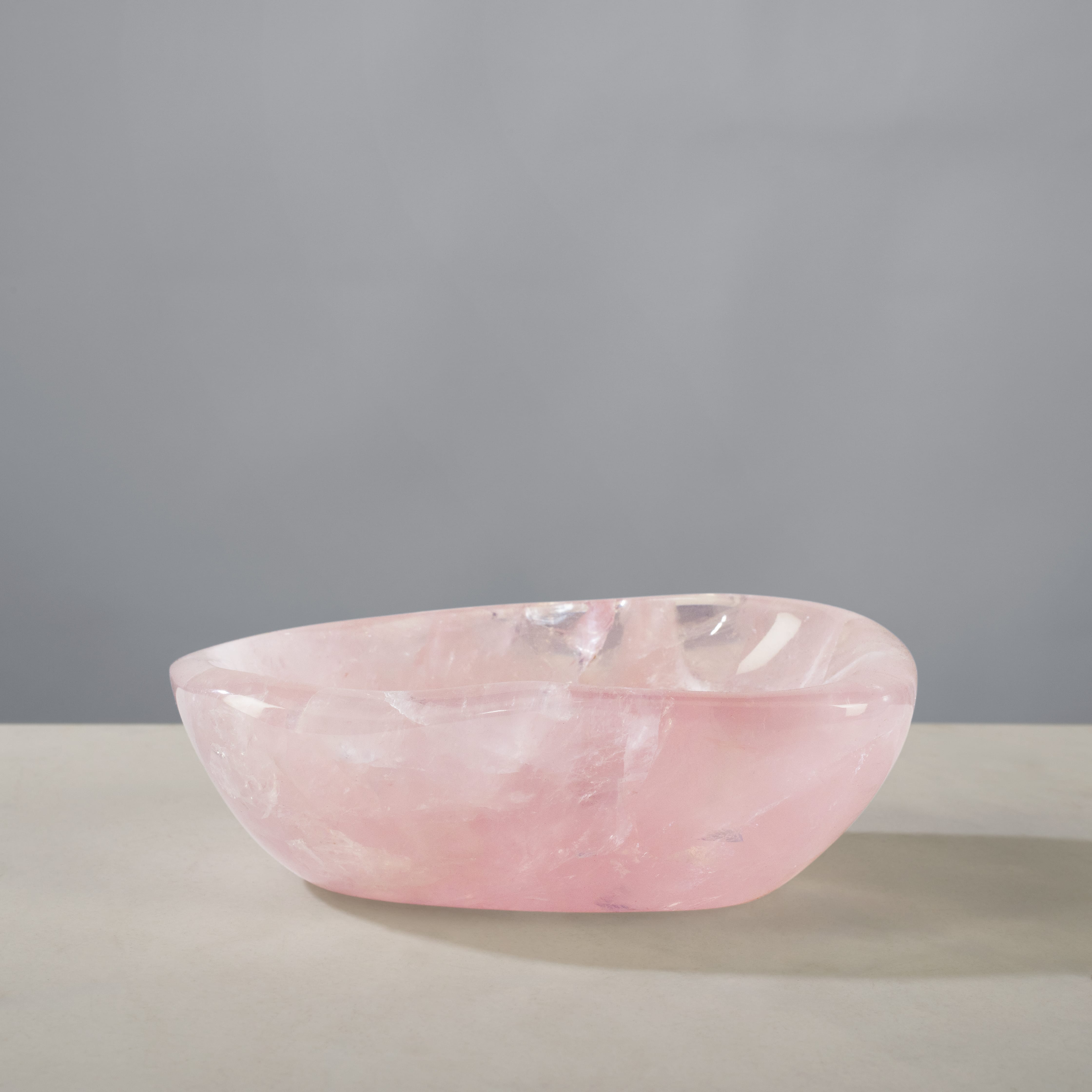 Kalifano Gemstone Bowls Rose Quartz Bowl from Madagascar - 5.25" BOWL800-RQ.003
