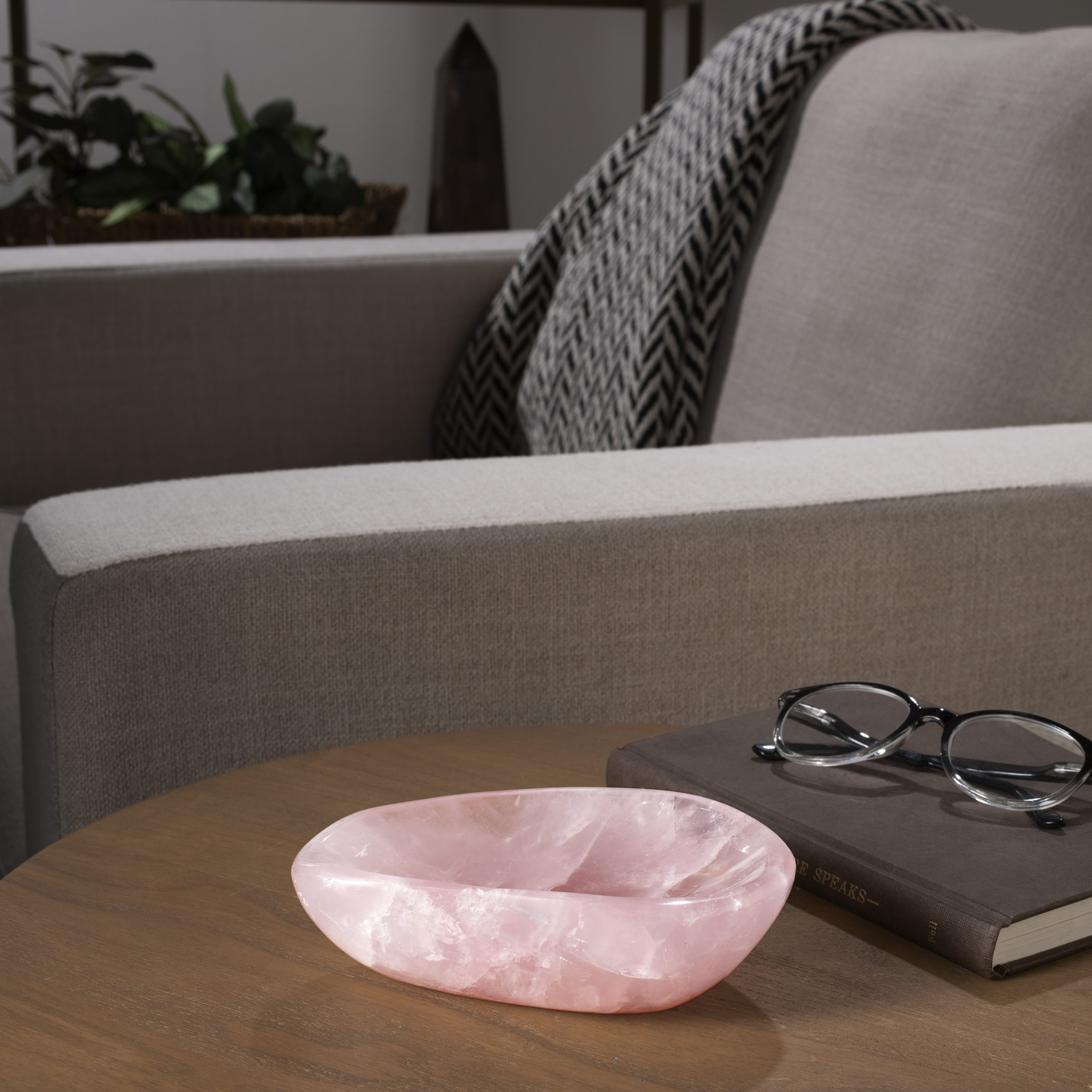 Kalifano Gemstone Bowls Rose Quartz Bowl from Madagascar - 6.25" BOWL1100-RQ.001