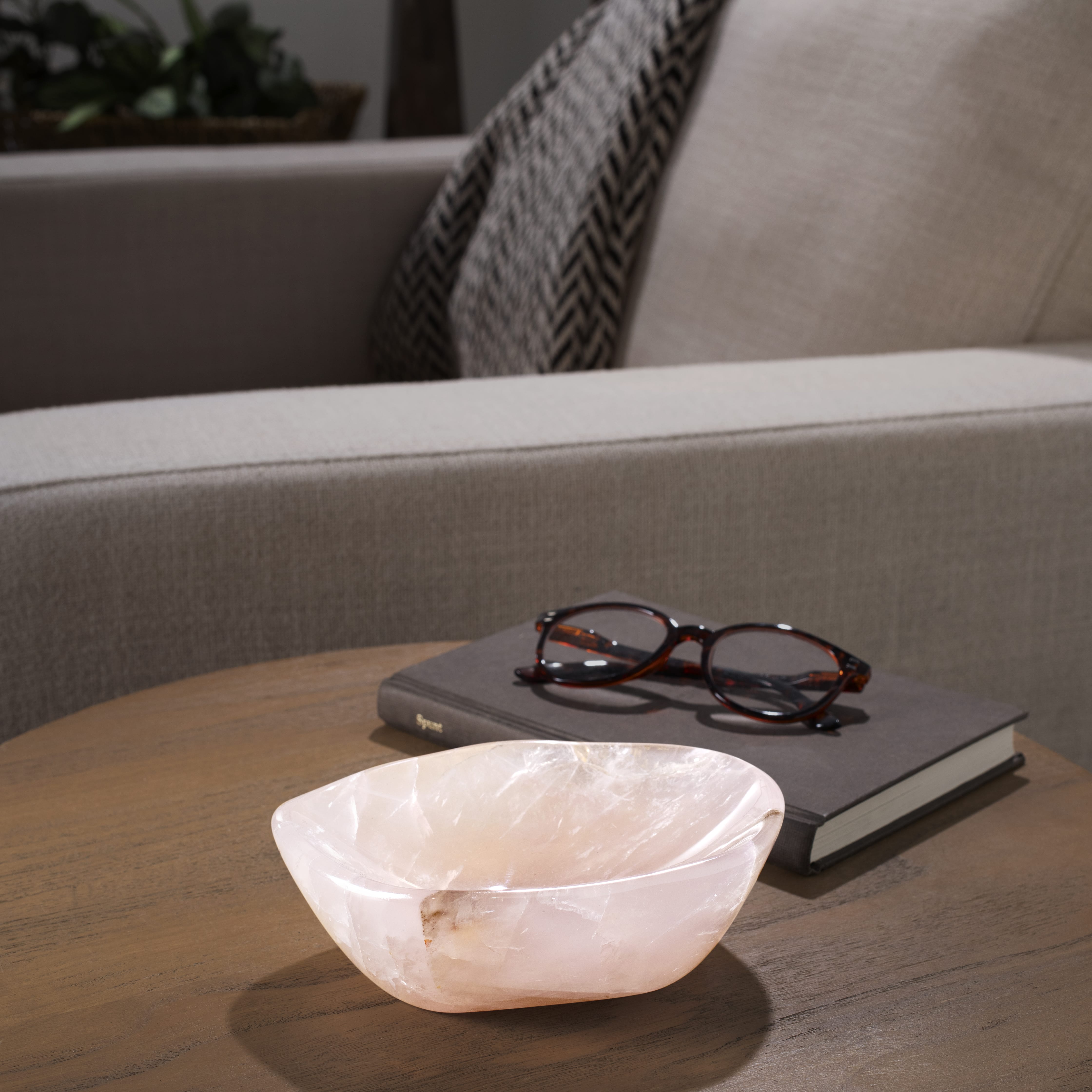 Kalifano Gemstone Bowls Rose Quartz Bowl from Madagascar - 6.25" BOWL600-RQ.003