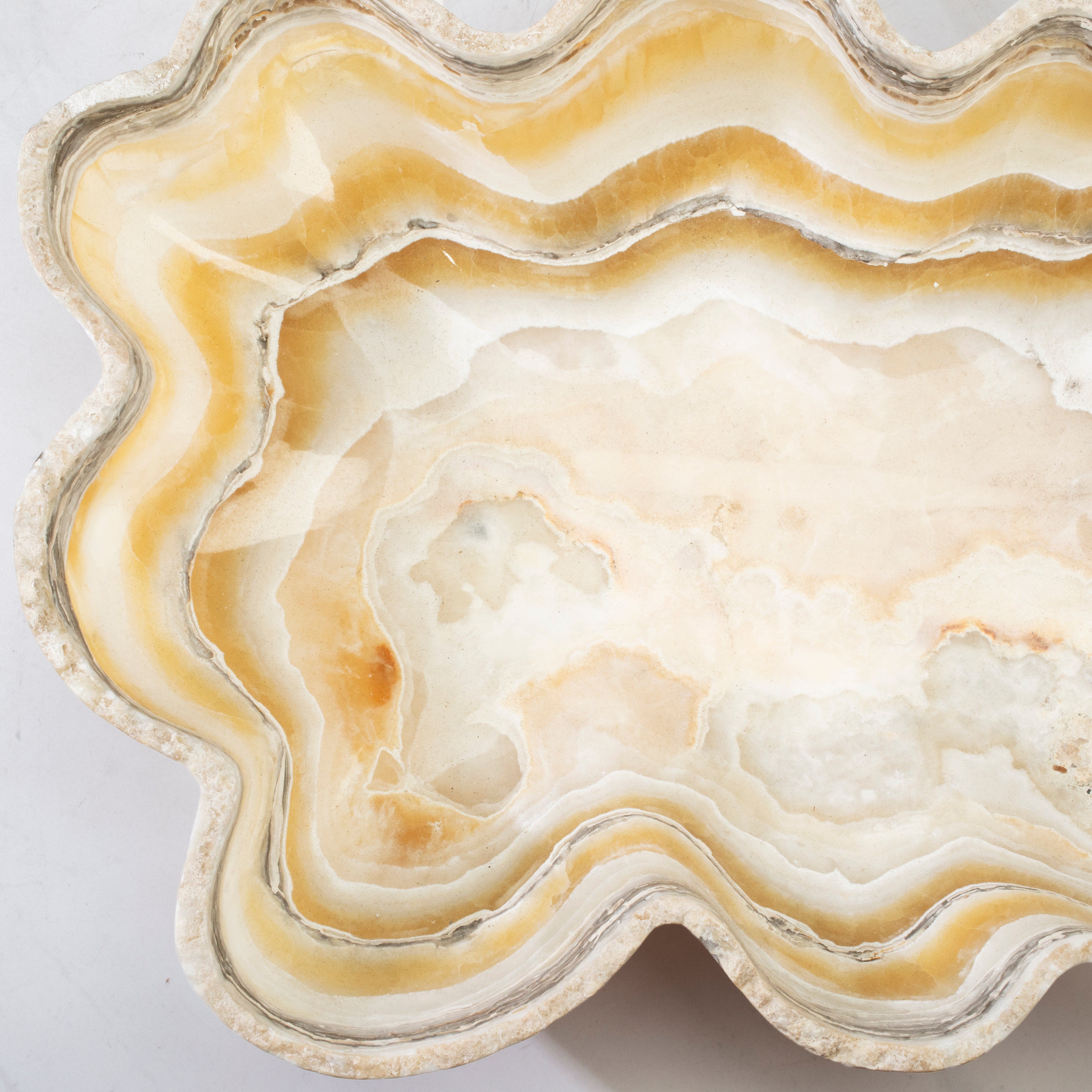 KALIFANO Gemstone Bowls White and Honey Onyx Bowl 22" BOX11000.004