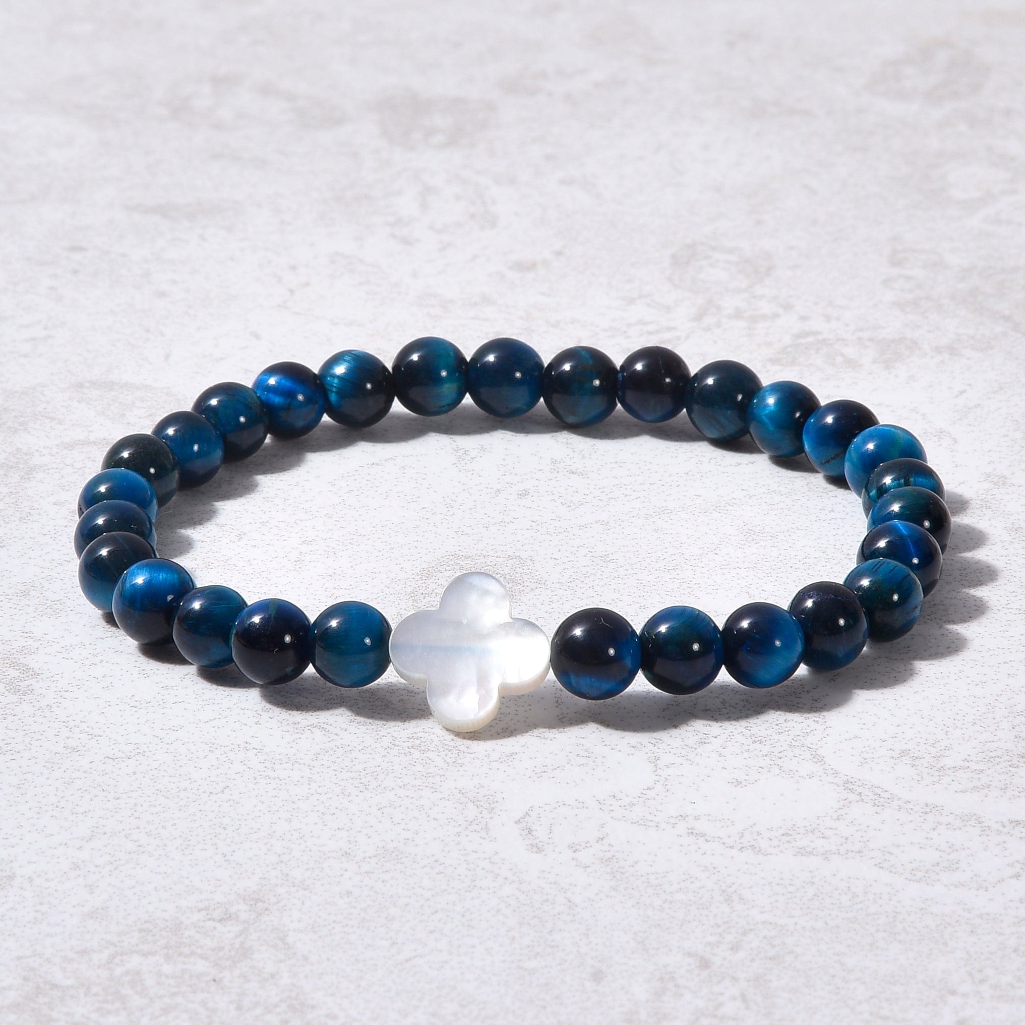 Kalifano Gemstone Bracelets 6mm Blue Tiger Eye Stretch Bracelet with Mother of Pearl Clover