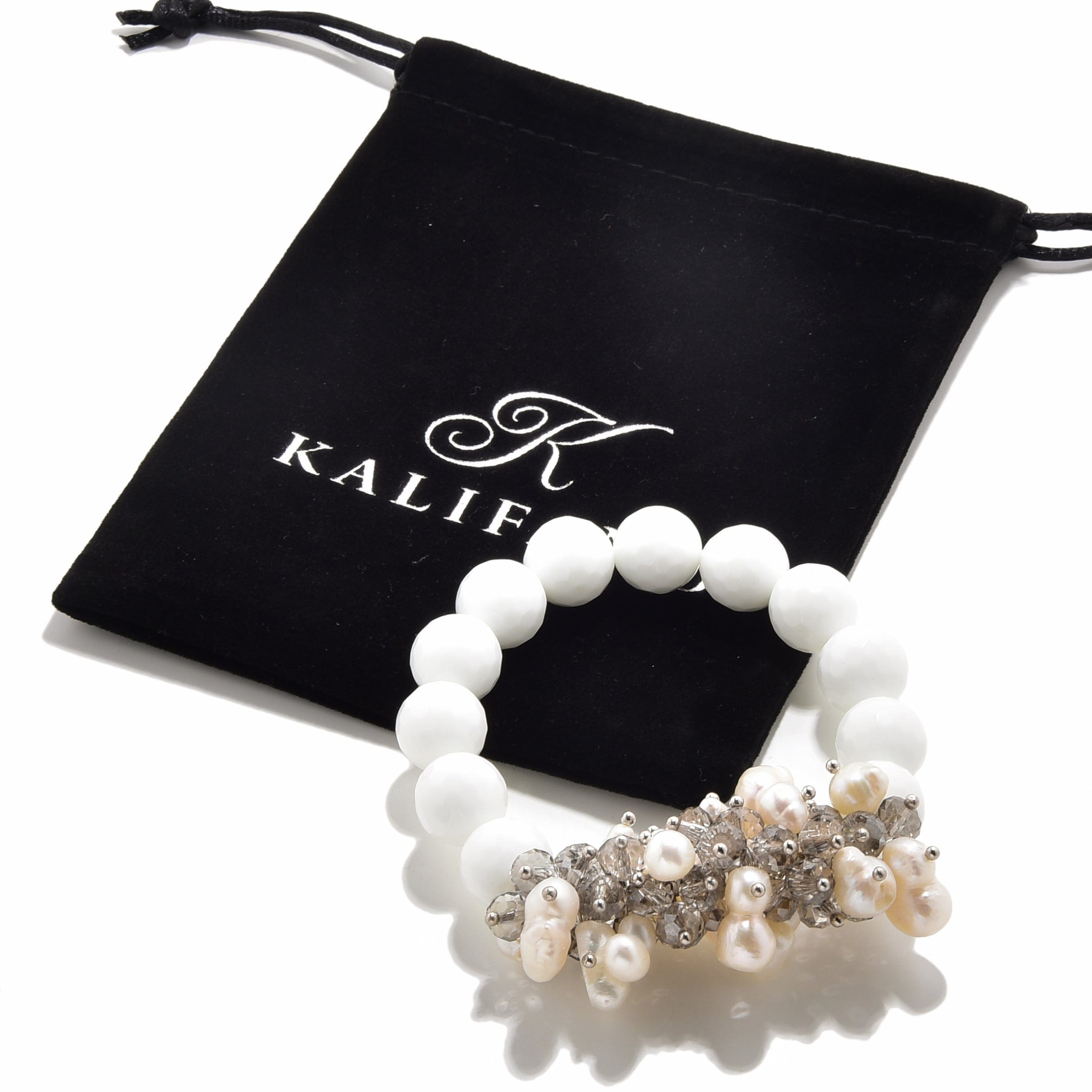 Kalifano Gemstone Bracelets Faceted White Ceramics & Freshwater Pearls 12mm Gemstone Bead Elastic Bracelet GOLD-BGP-PWE
