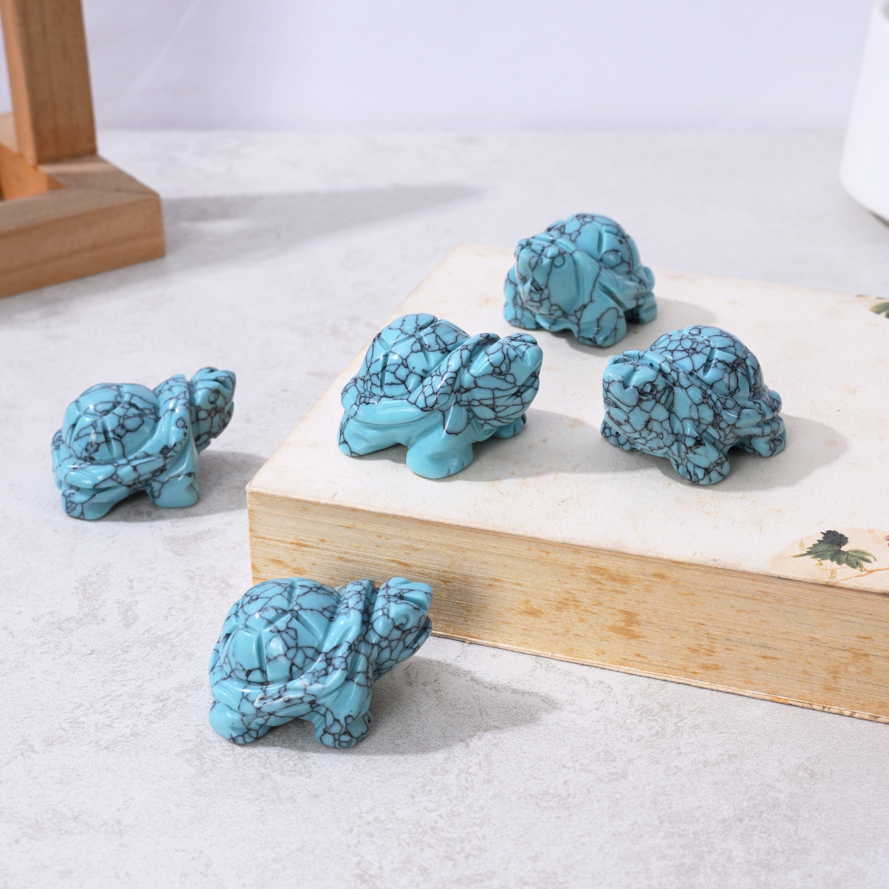 Kalifano Gemstone Carvings 1.5" Turquoise Turtle Natural Gemstone Carving CV13-T-TQ