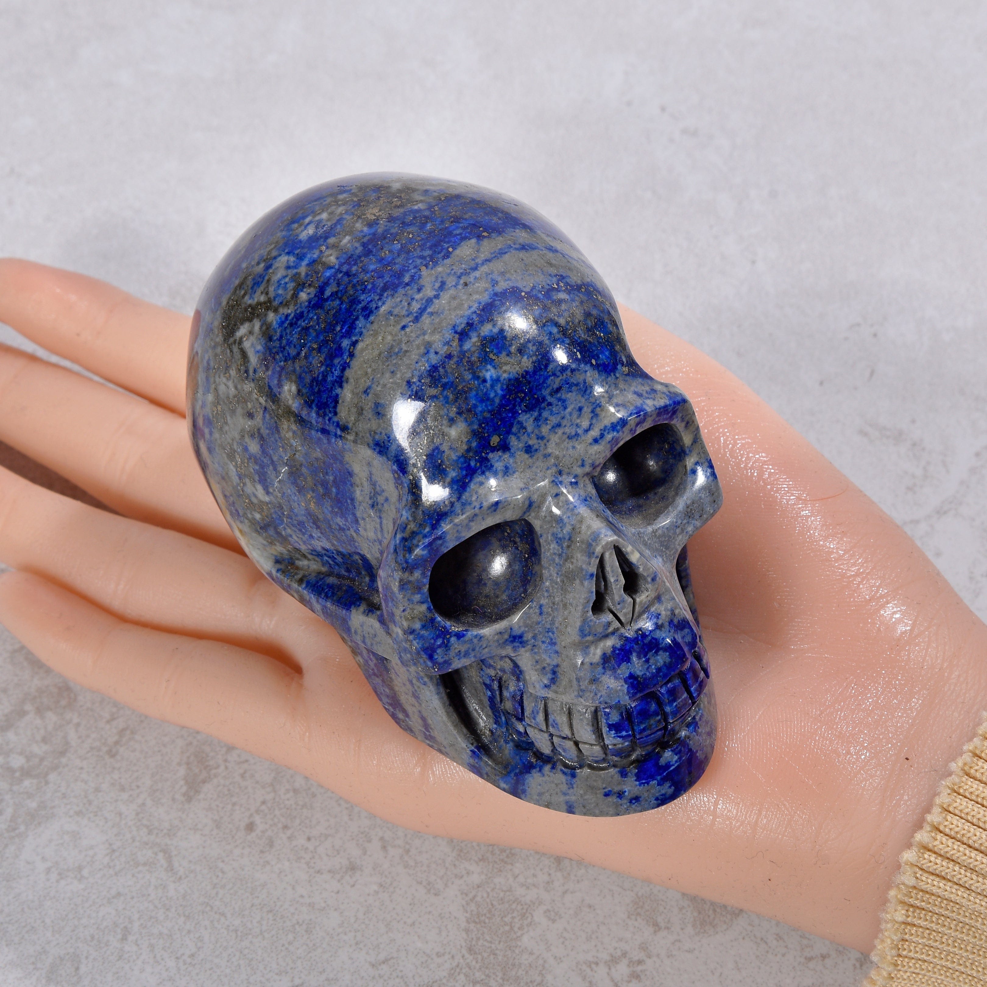 KALIFANO Gemstone Carvings 2.4" Natural Lapis Skull Gemstone Carving CVLSK.1000.02