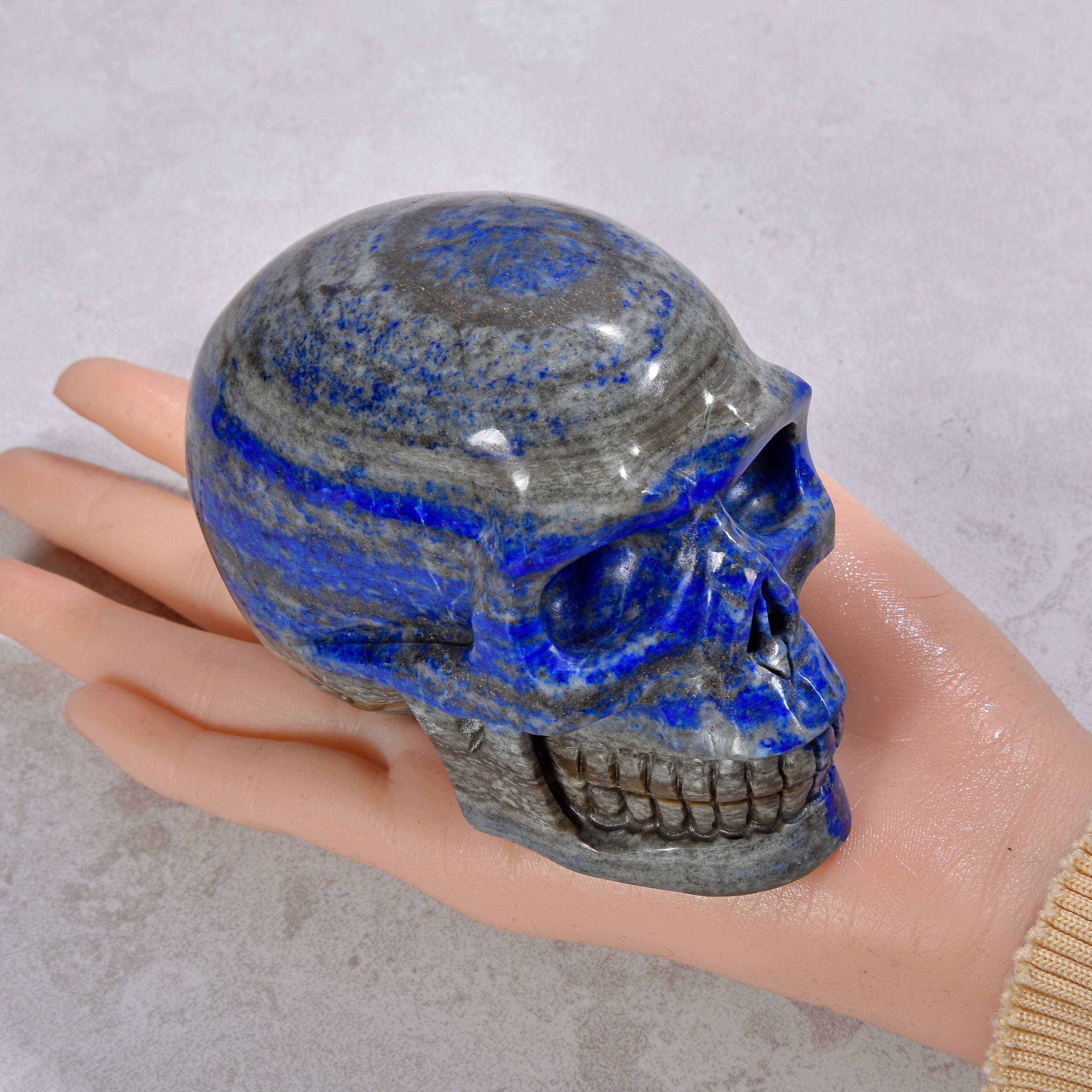 KALIFANO Gemstone Carvings 2.6" Natural Lapis Skull Gemstone Carving CVLSK.1400.01