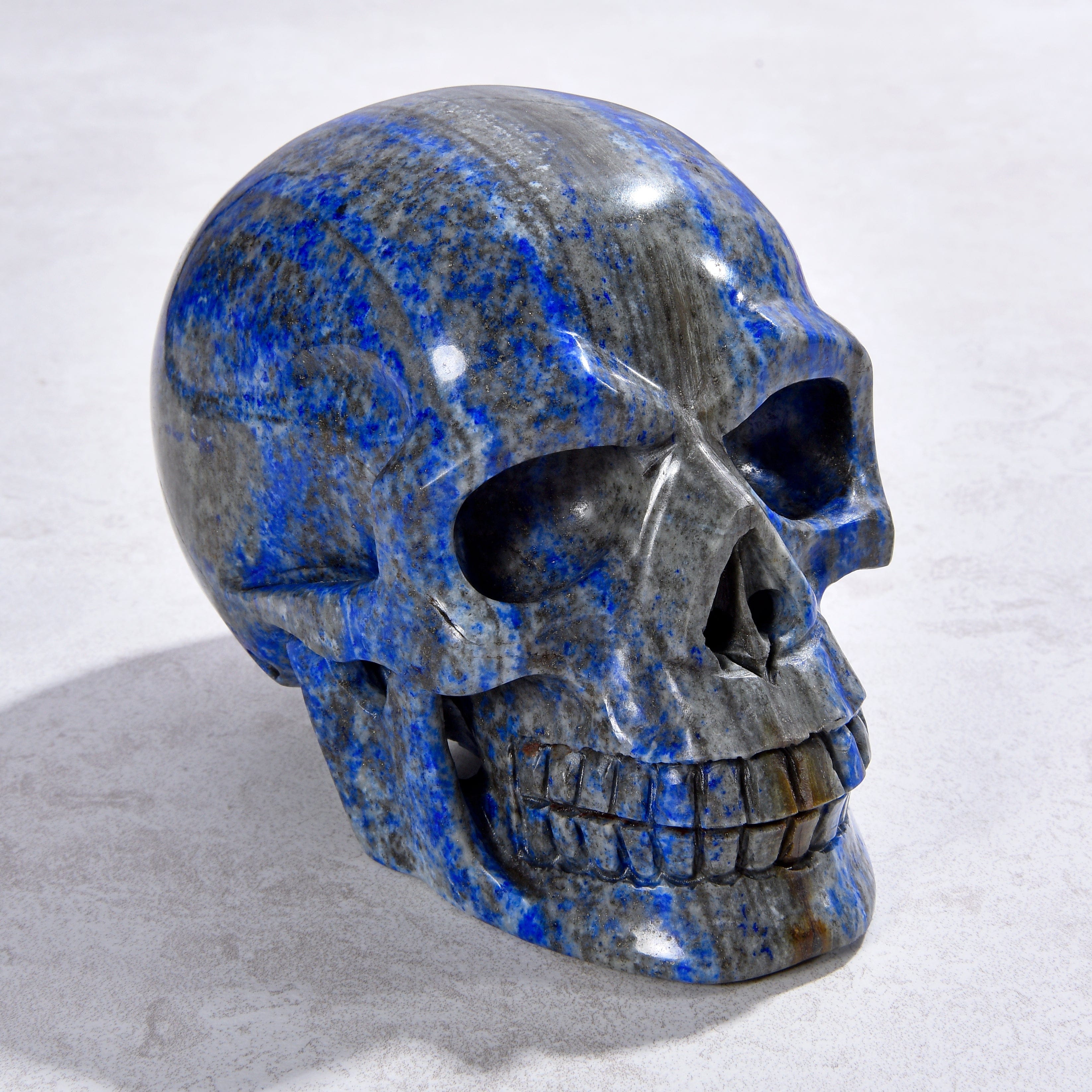 KALIFANO Gemstone Carvings 3.5" Natural Lapis Skull Gemstone Carving CVLSK.3100.01