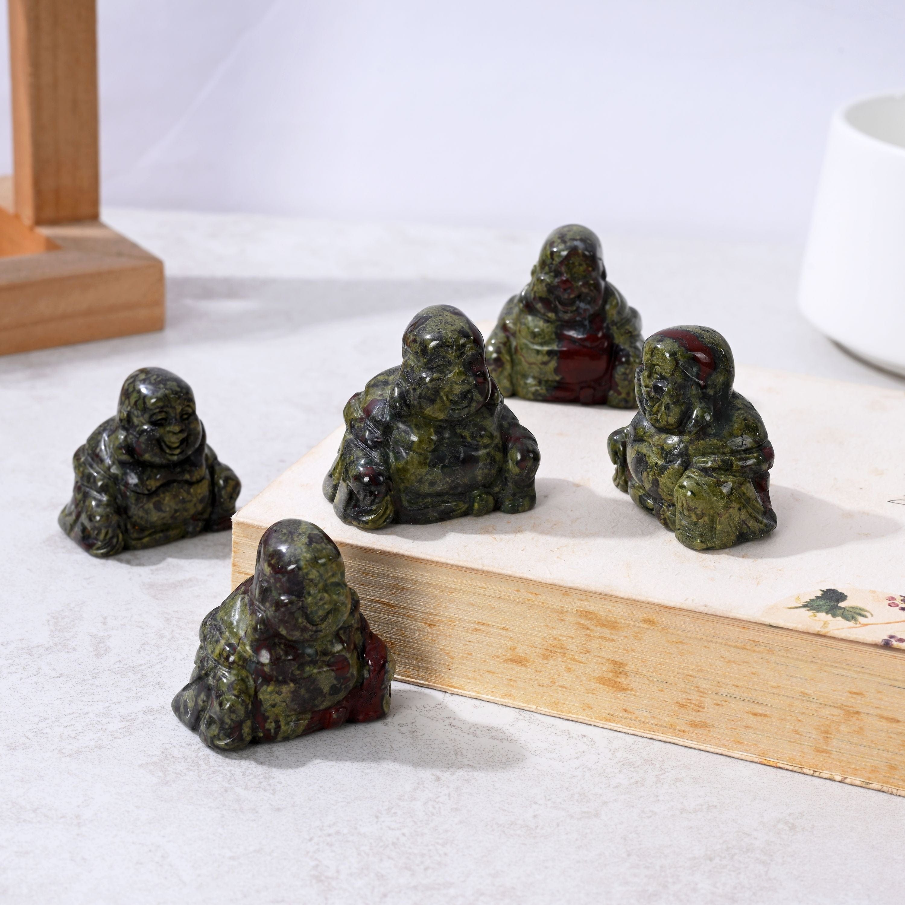 Kalifano Gemstone Carvings Bloodstone Buddha 1.5" Gemstone Carving CV15-B-BS