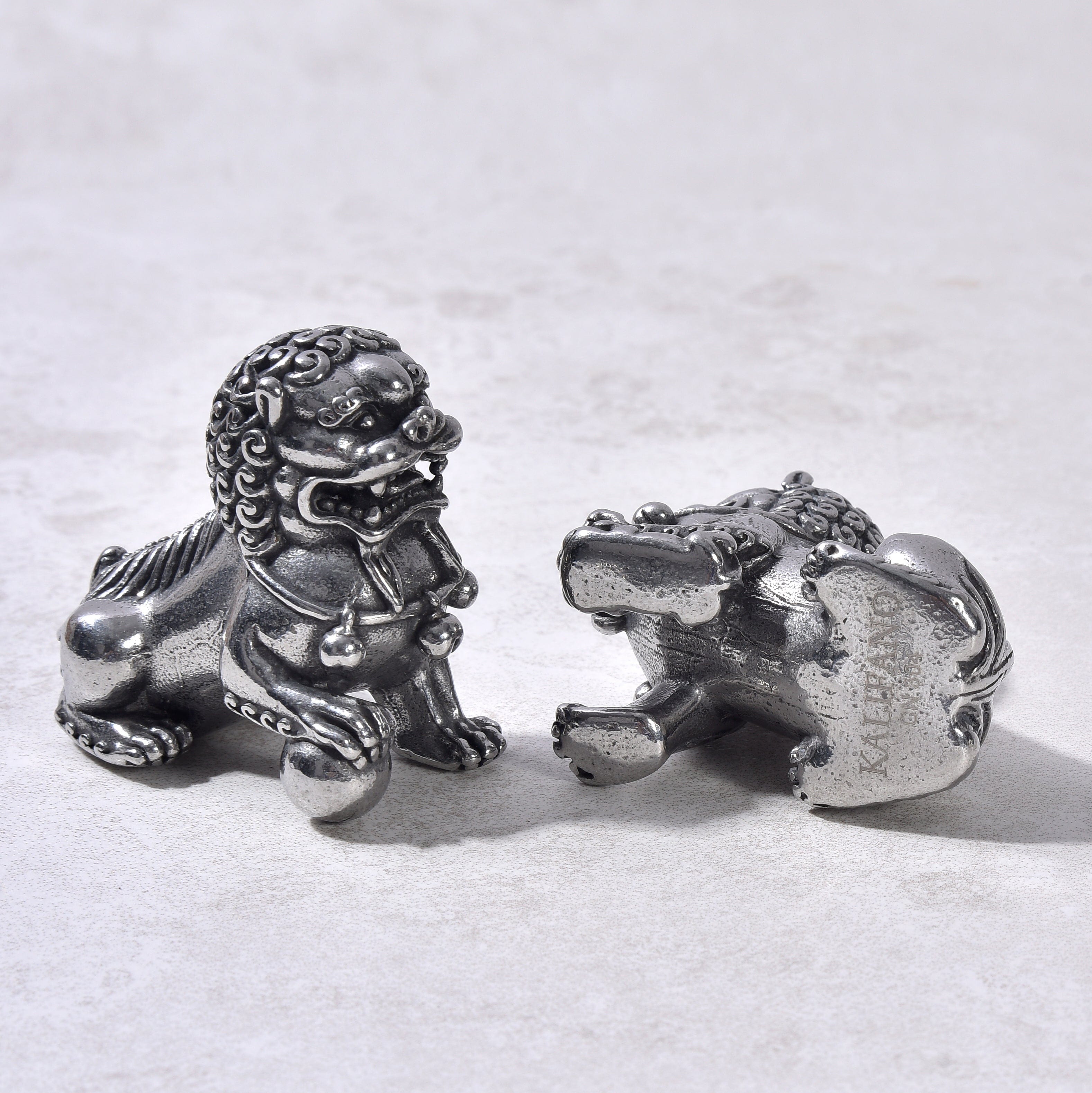 Kalifano Gemstone Carvings Foo Dog Steel Hearts Stainless Steel Pair SHCFD-PAIR