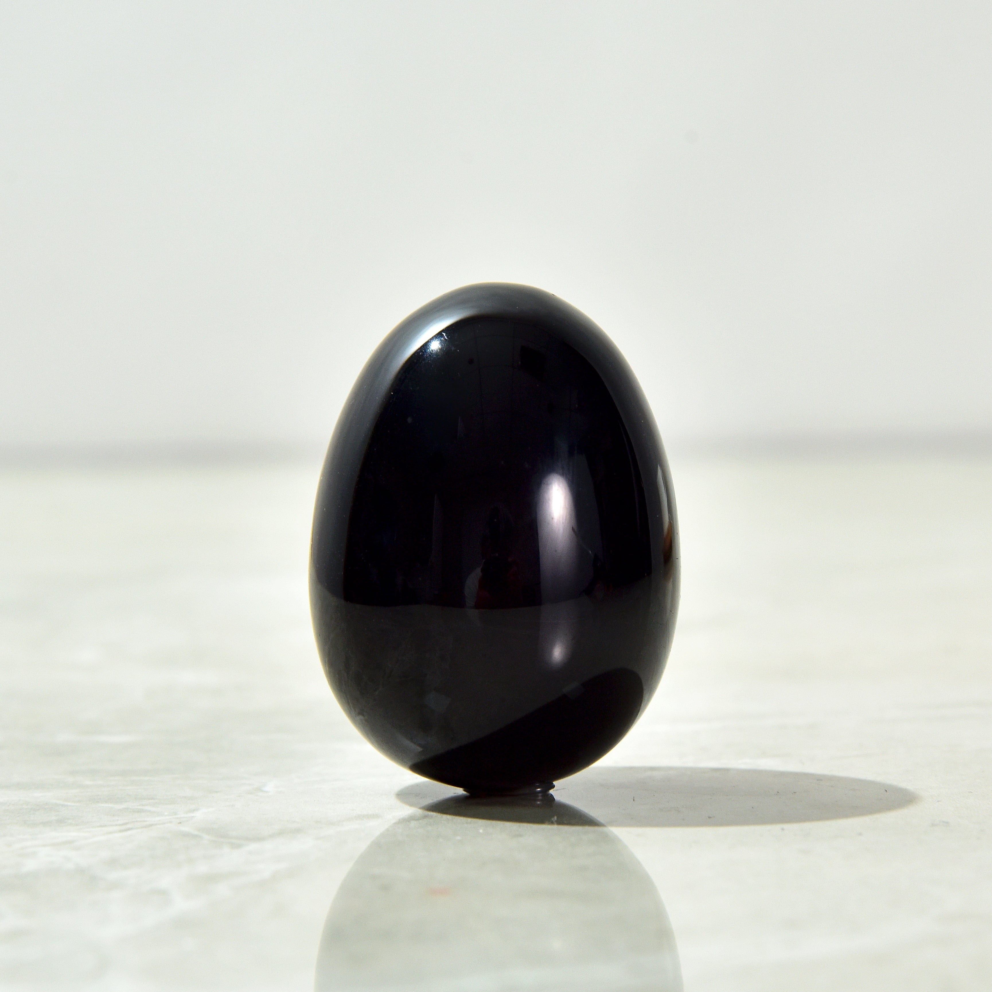 Kalifano Gemstone Carvings Obsidian 2" Egg Natural Gemstone Carving CV14-EG-OB