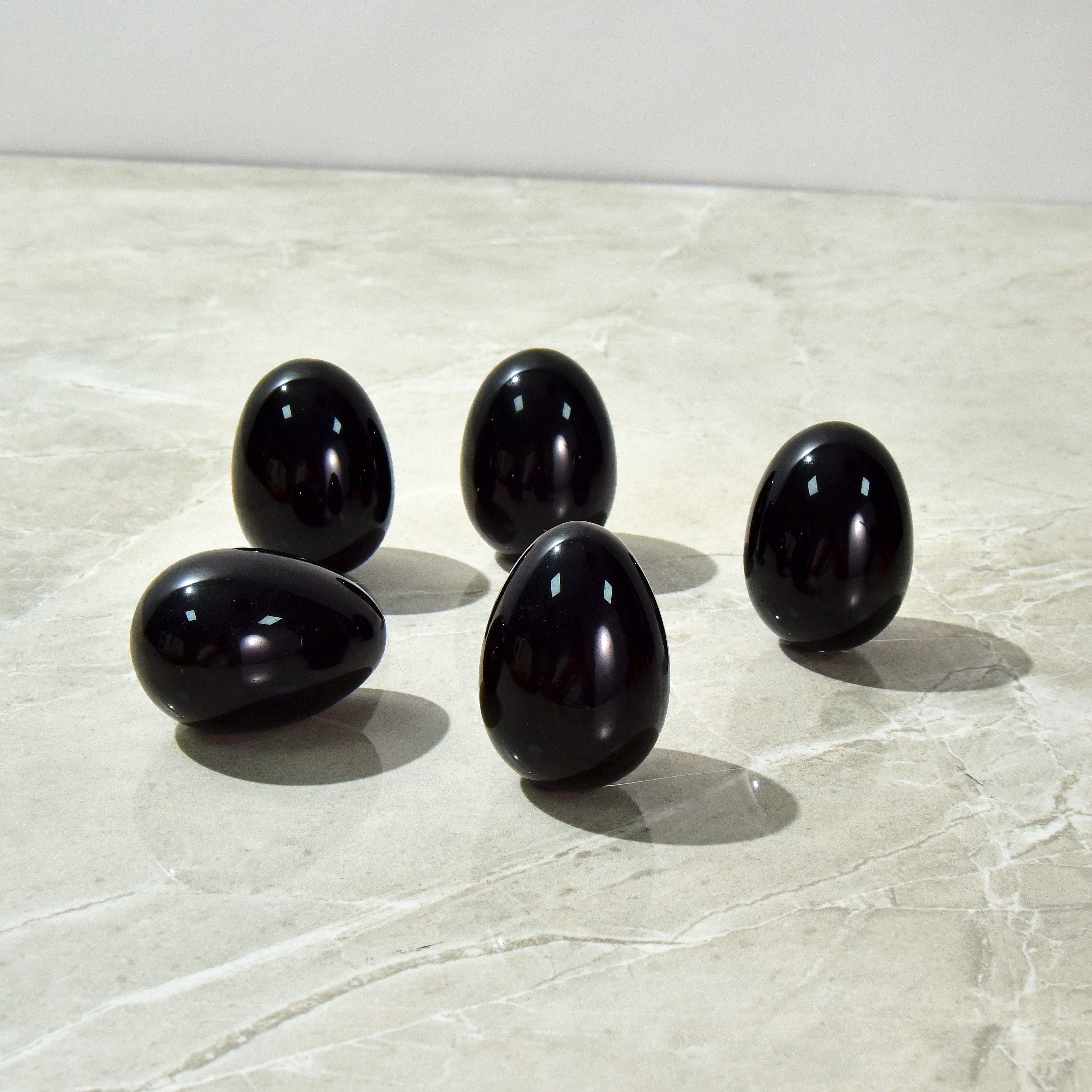 Kalifano Gemstone Carvings Obsidian 2" Egg Natural Gemstone Carving CV14-EG-OB