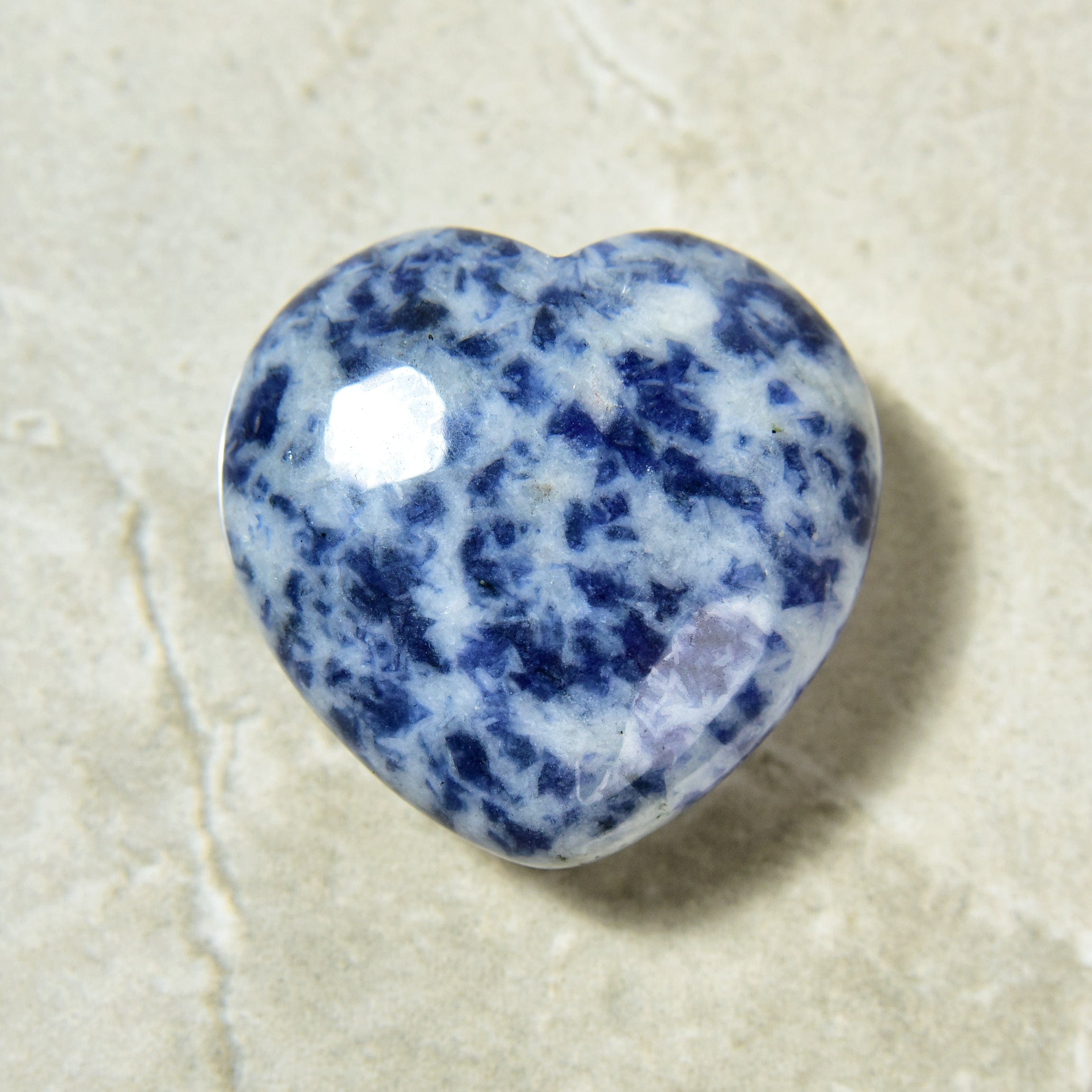 Kalifano Gemstone Carvings Sodalite Heart Carving GH40-SD