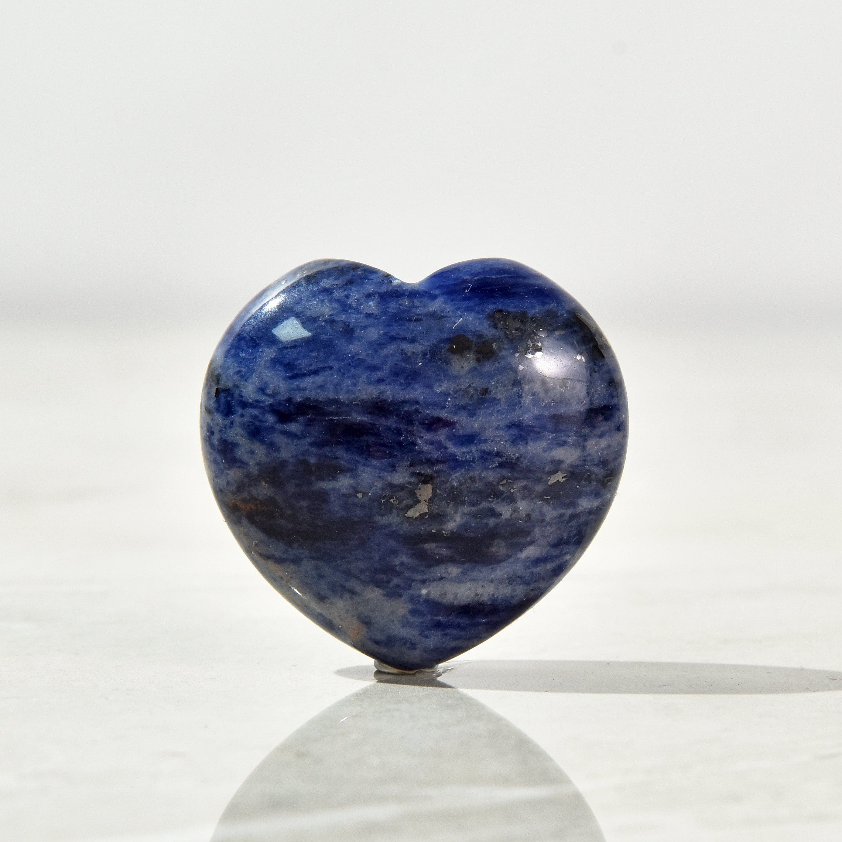Kalifano Gemstone Carvings Sodalite Heart Carving GH40-SD