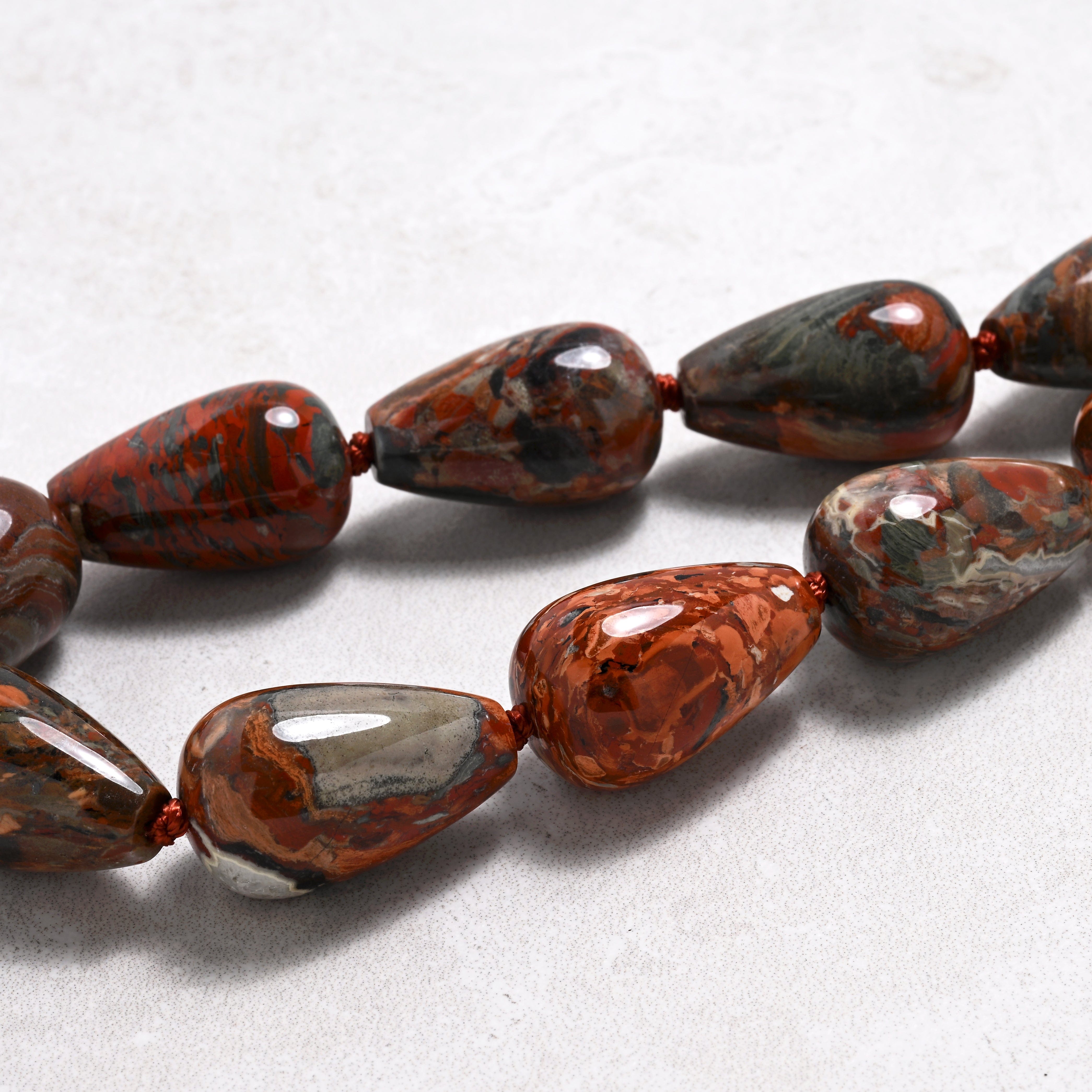 KALIFANO Gemstone Jewelry 22in Red Jasper Gemstone Necklace with Sterling Silver Clasp 925N-16-RJ