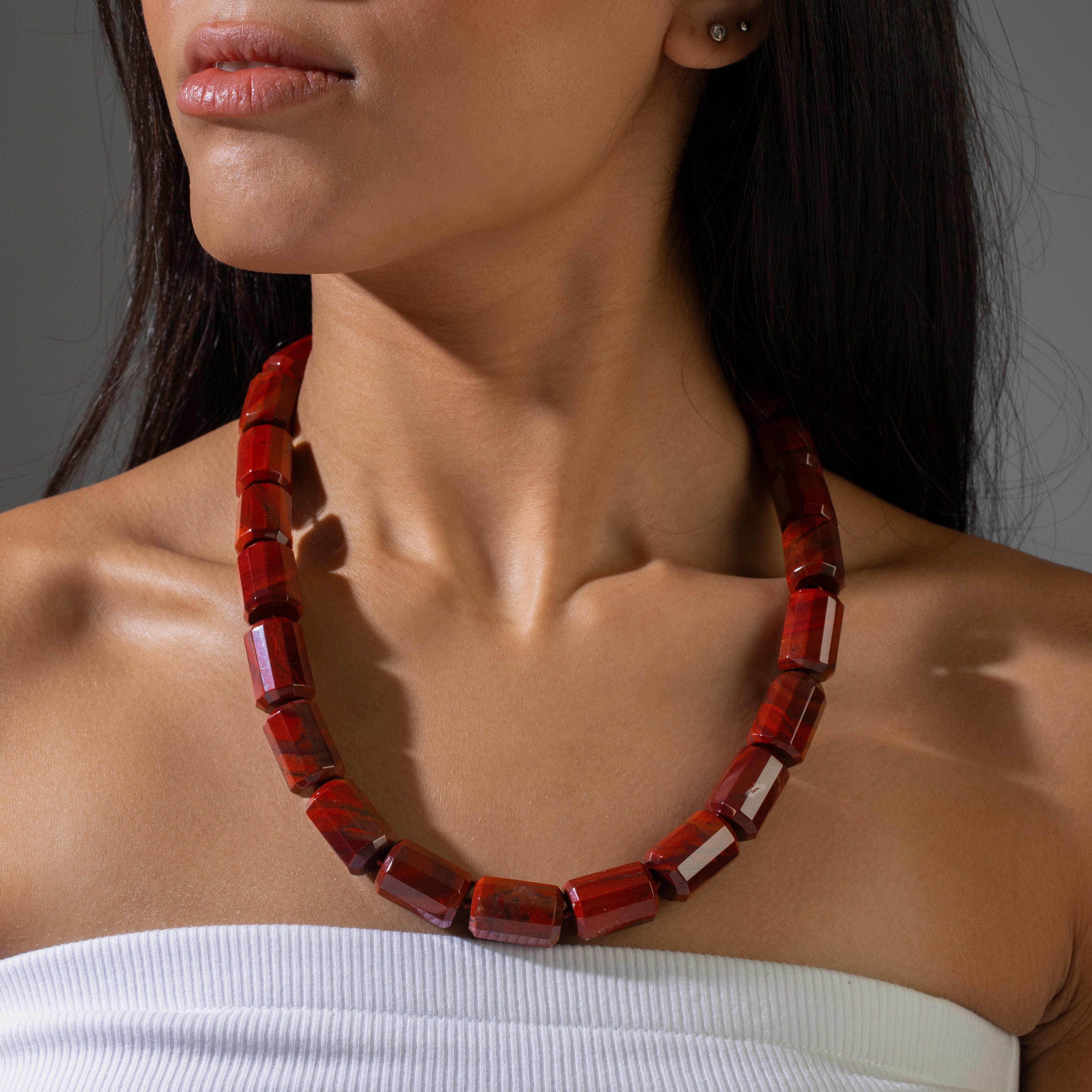 KALIFANO Gemstone Jewelry 22in Red Jasper Gemstone Necklace with Sterling Silver Clasp 925N-16-RJ2