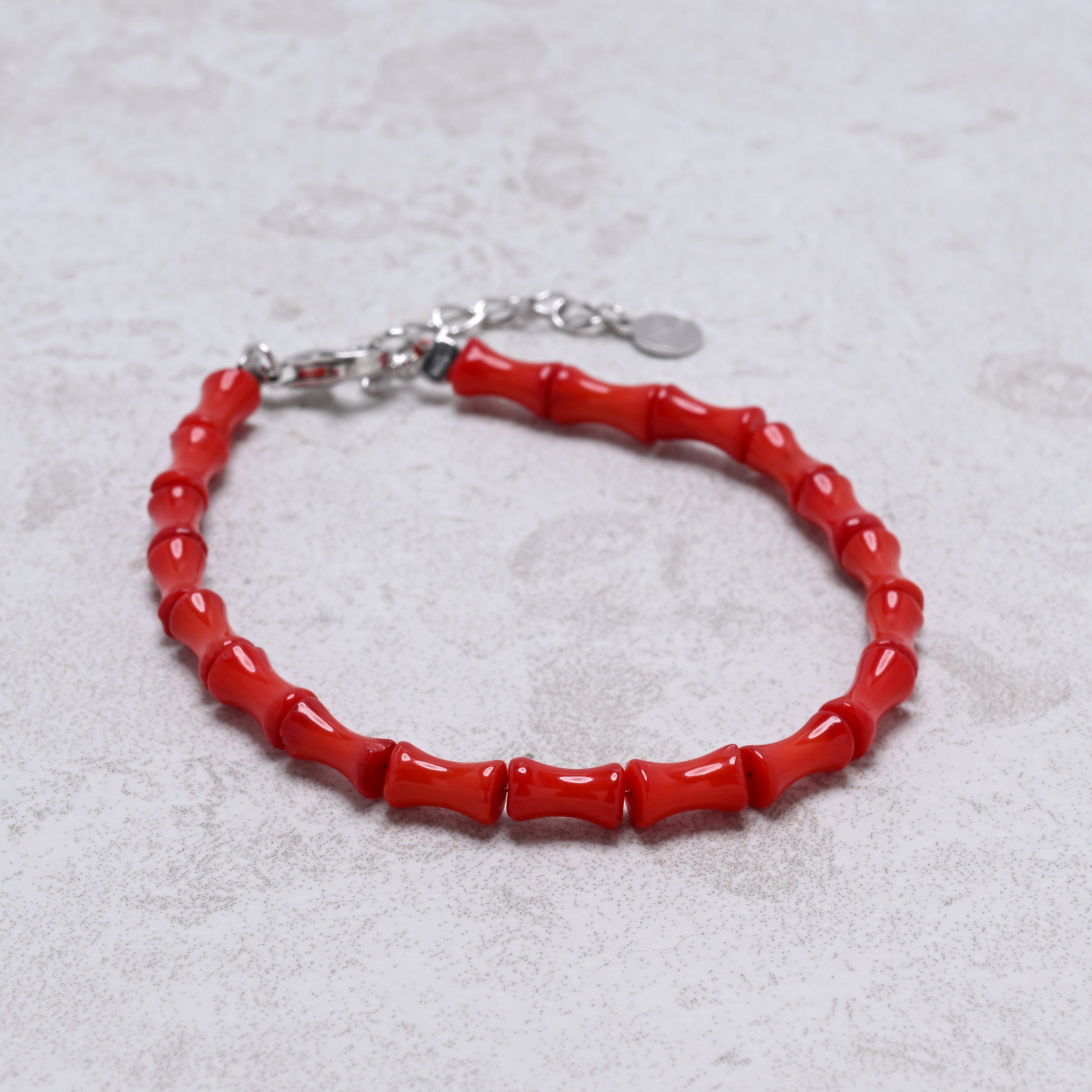 KALIFANO Gemstone Jewelry 7" Coral Bracelet with Sterling Silver Lobster Clasp 925B-03-RC