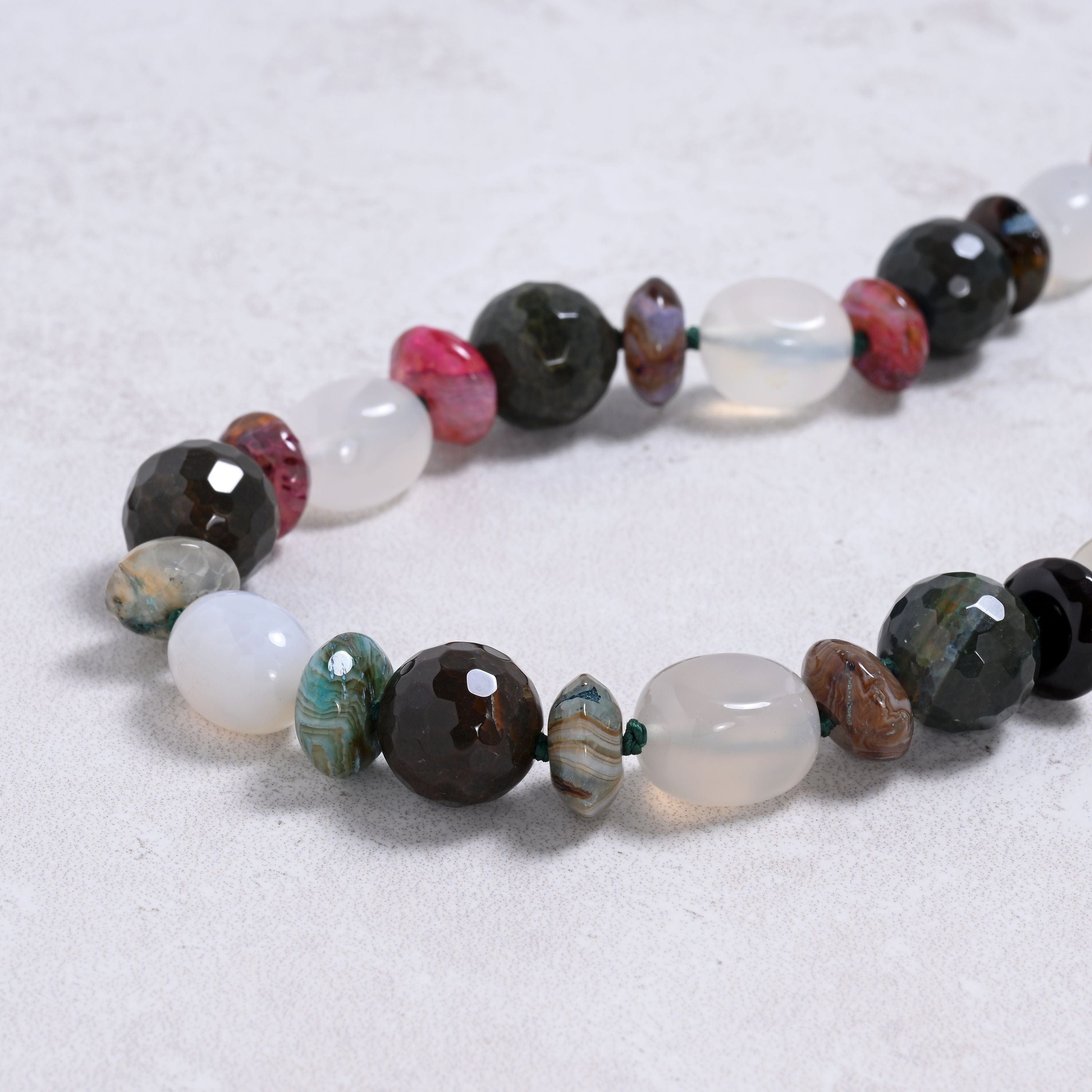 Kalifano Gemstone Jewelry Agate Mix Gemstone Necklace with Sterling Silver Clasp - 22" 9GN-AG2